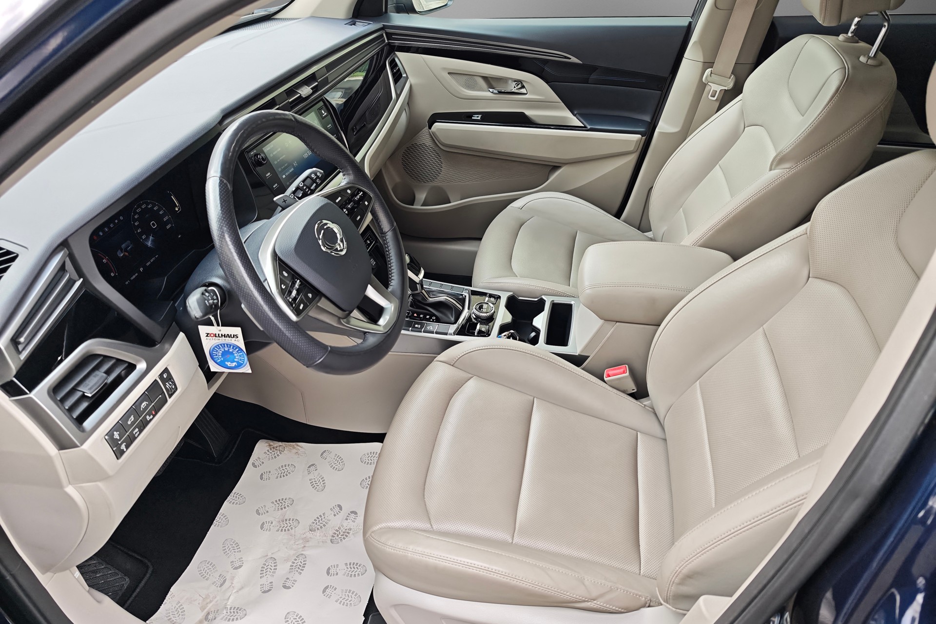 KGM-SsangYong Korando 1.6e Xdi Sapphire 4WD Automat-image-7