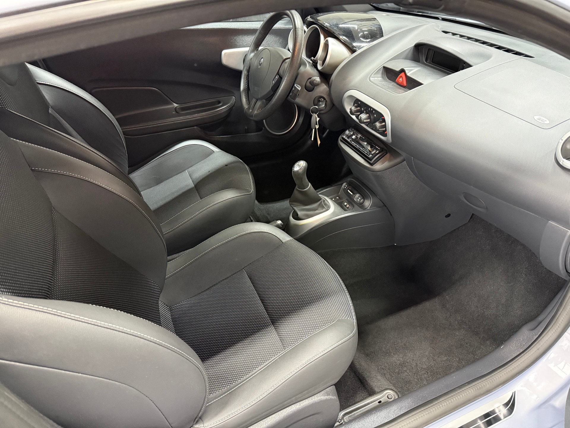 RENAULT Wind 1.2 16V T Dynamique-image-5
