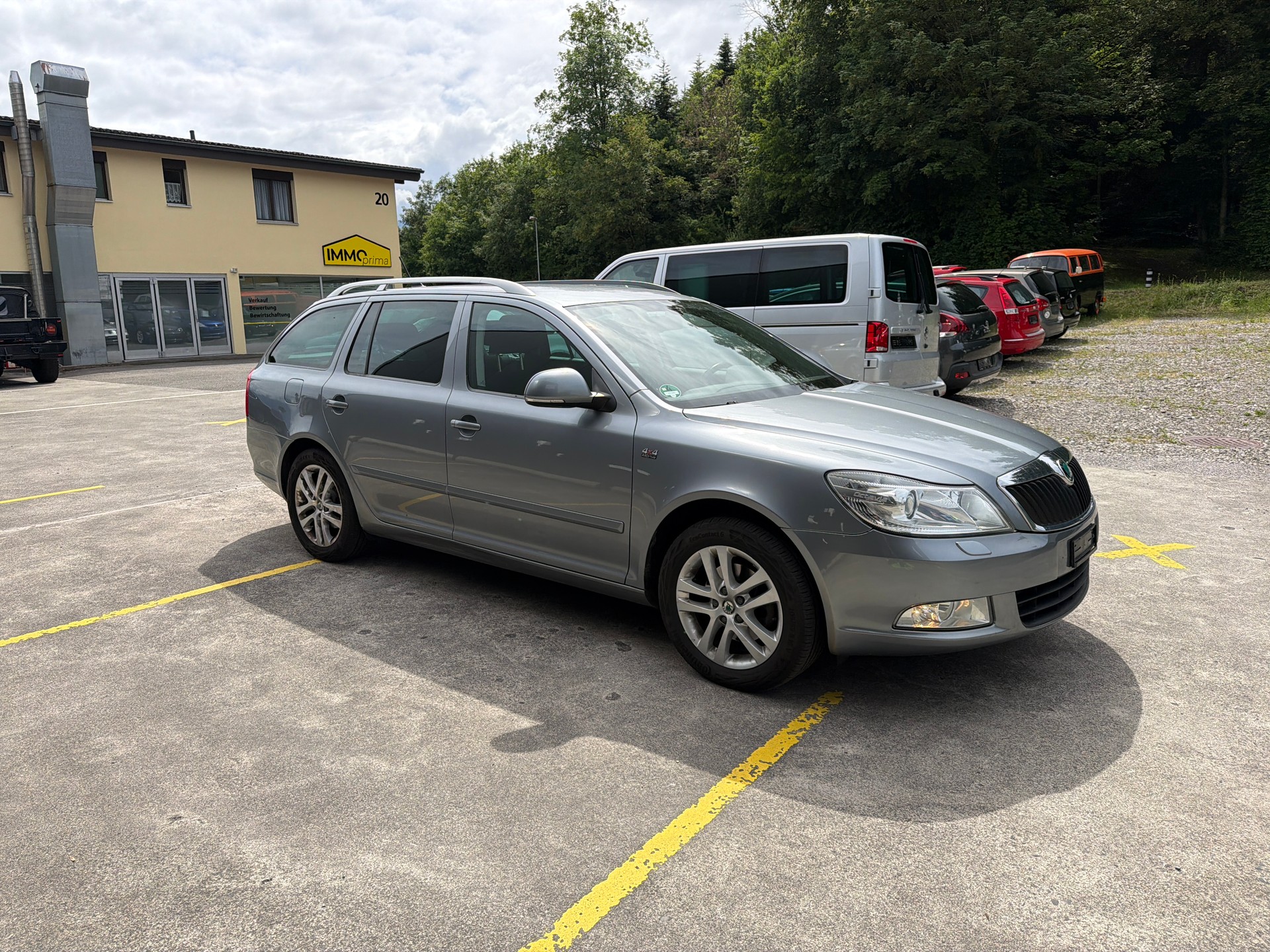 SKODA Octavia Combi 1.8 TSI Elegance 4x4-image-6
