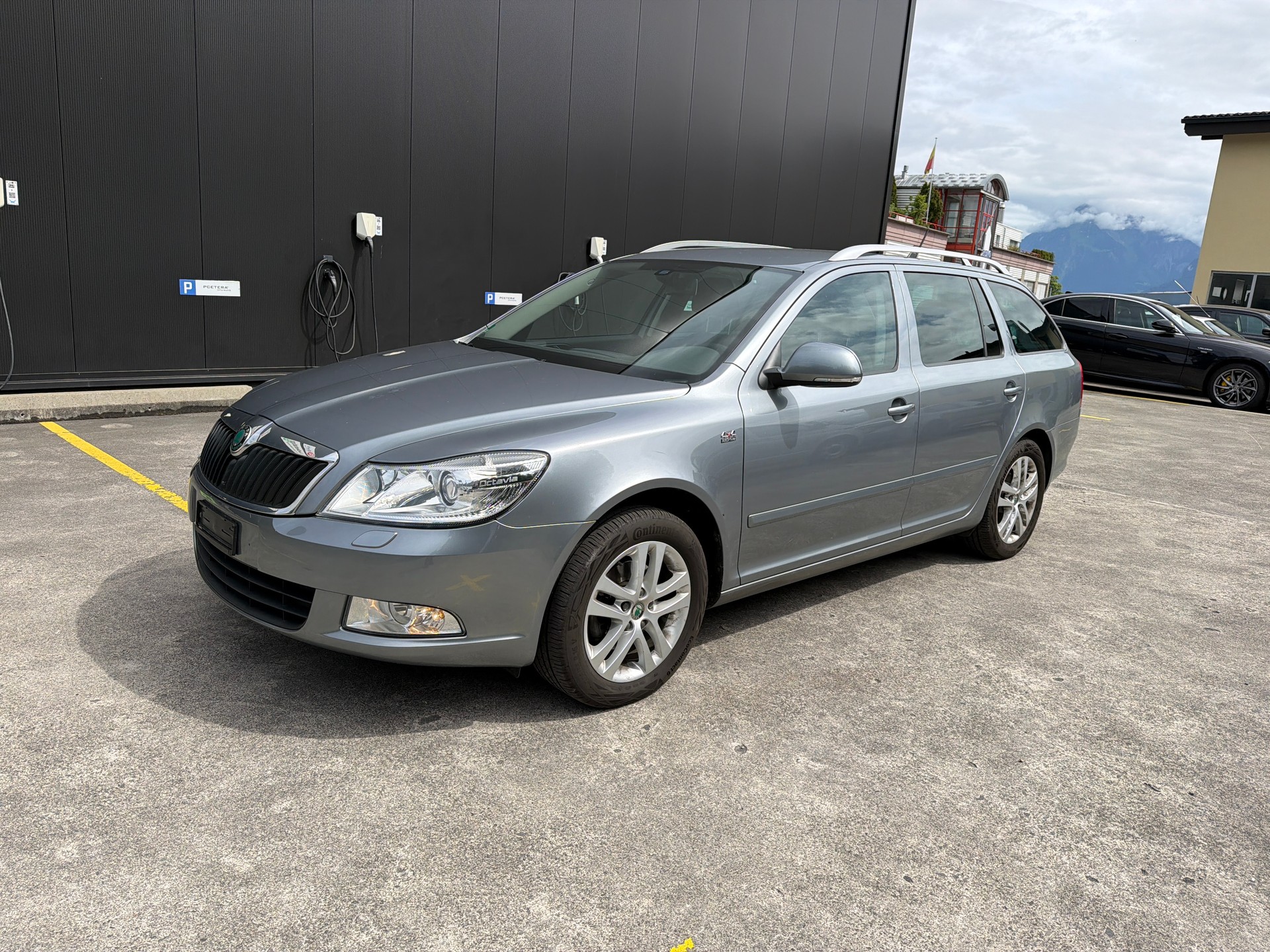 SKODA Octavia Combi 1.8 TSI Elegance 4x4