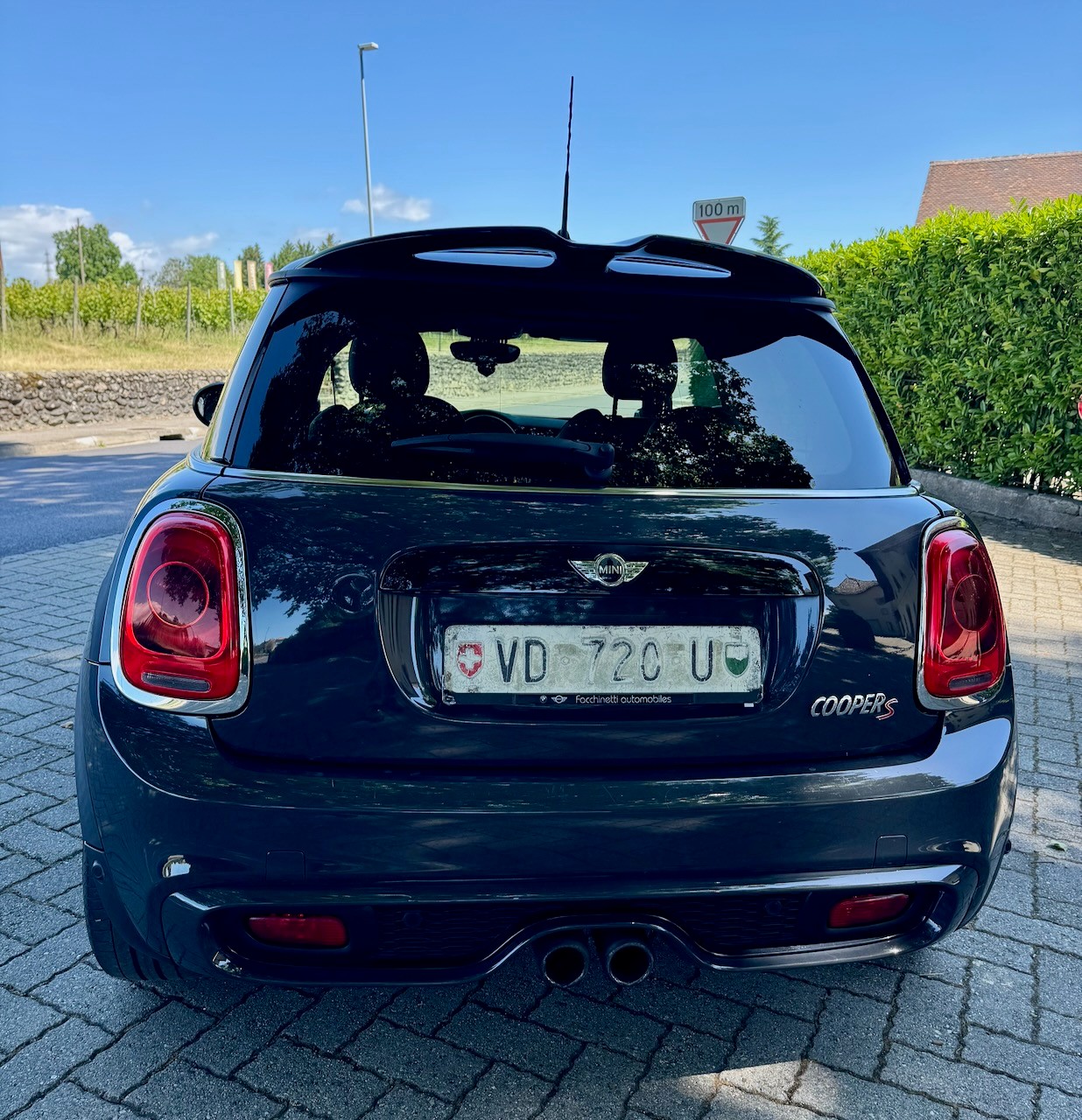MINI Cooper S Steptronic-showroom-element-2