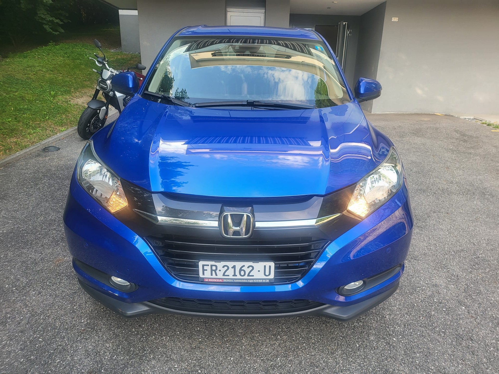 HONDA HR-V 1.5i-VTEC Elegance-image-2