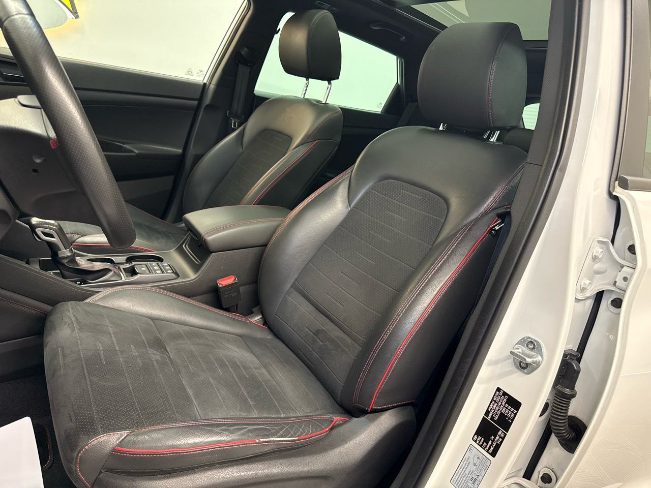 HYUNDAI Tucson 2.0 CRDI N-Line Mild Hybrid 4WD Automatic-showroom-element-3