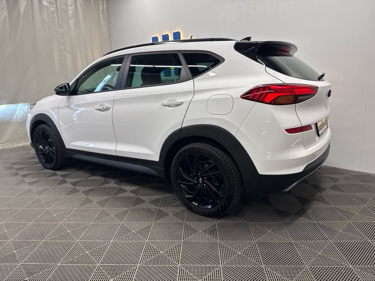 HYUNDAI Tucson 2.0 CRDI N-Line Mild Hybrid 4WD Automatic-showroom-element-1