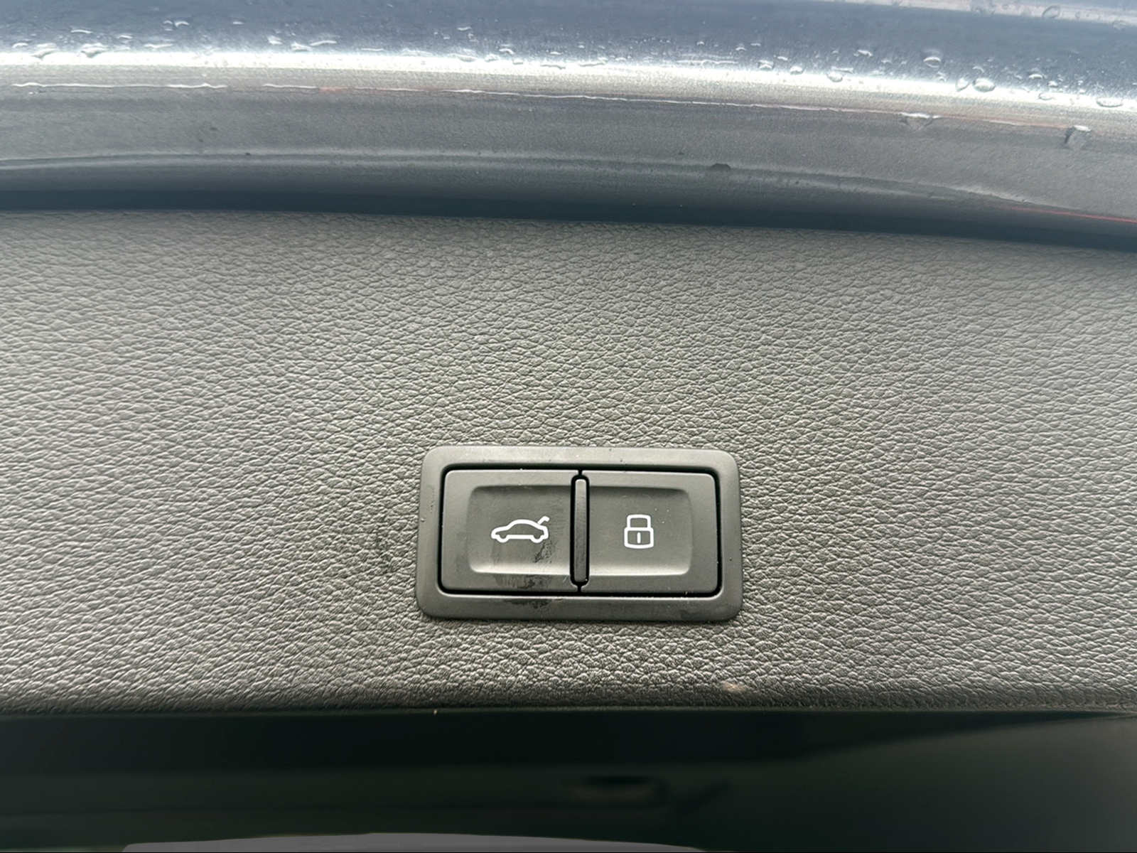 AUDI SQ2 TFSI quattro S-tronic-image-19
