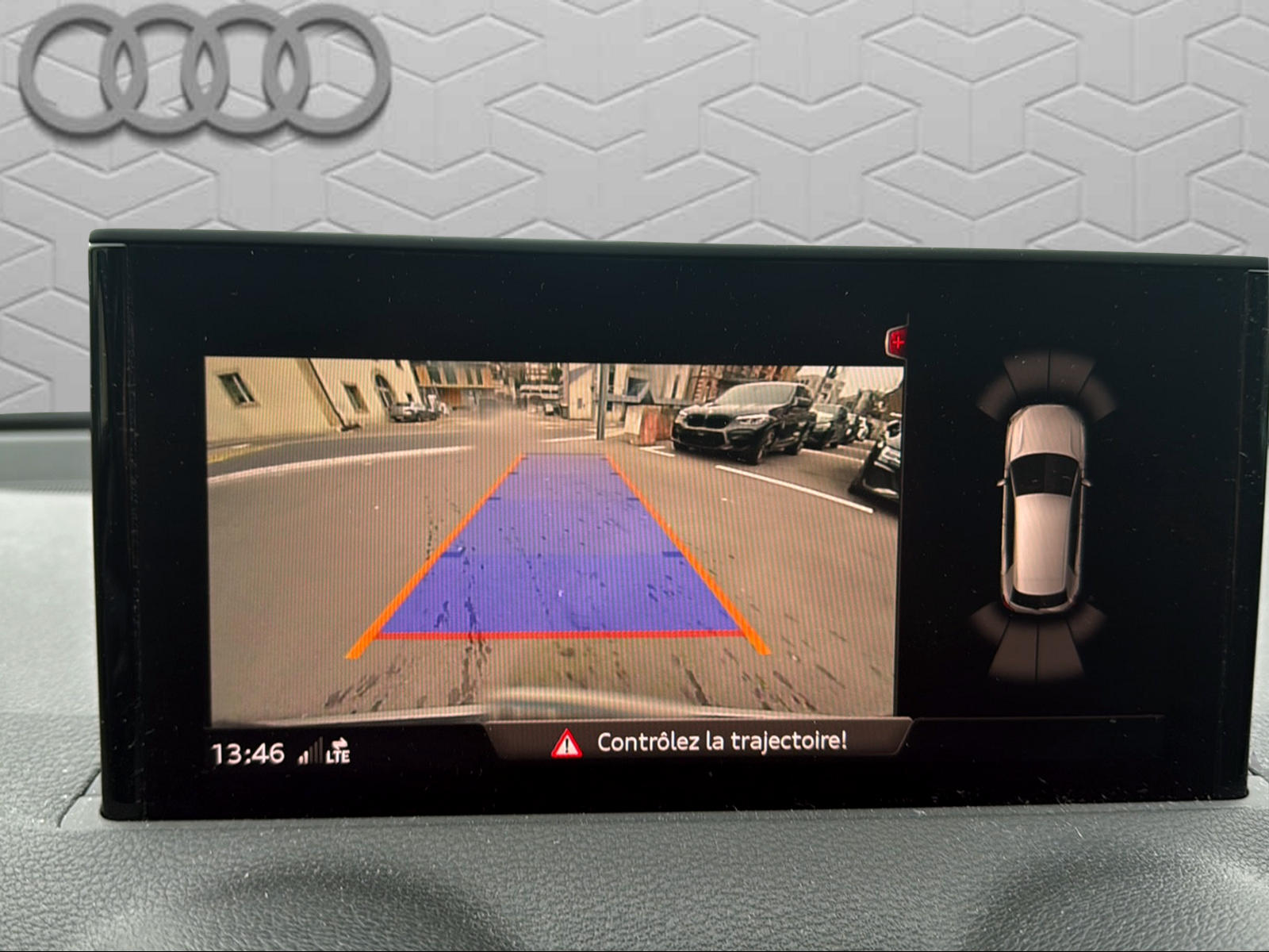 AUDI SQ2 TFSI quattro S-tronic-image-17