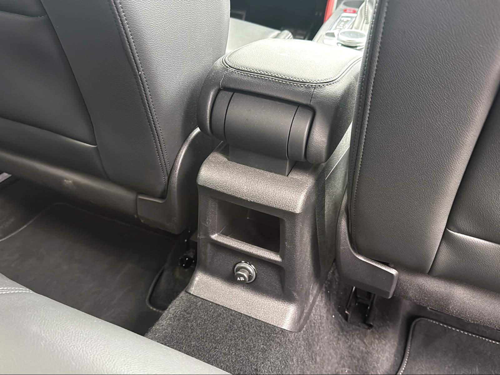 AUDI SQ2 TFSI quattro S-tronic-image-16