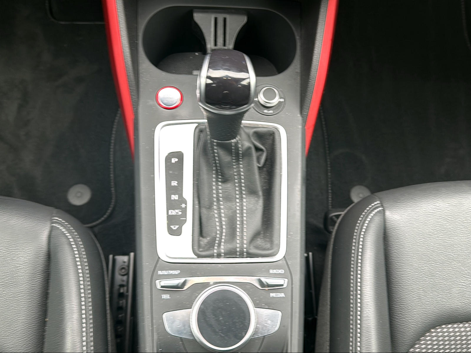 AUDI SQ2 TFSI quattro S-tronic-image-14