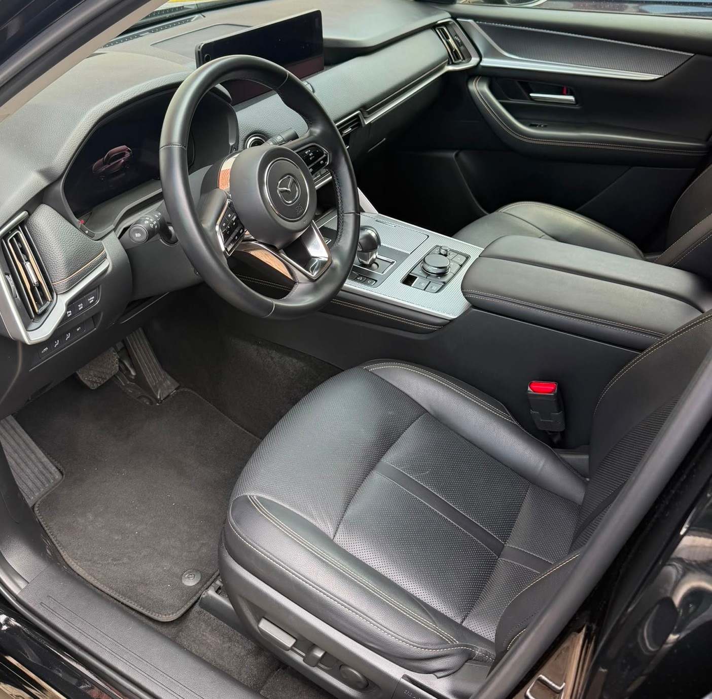 MAZDA CX-60 3.3L e-Skyactiv D 254 MHEV AWD Homura-image-8
