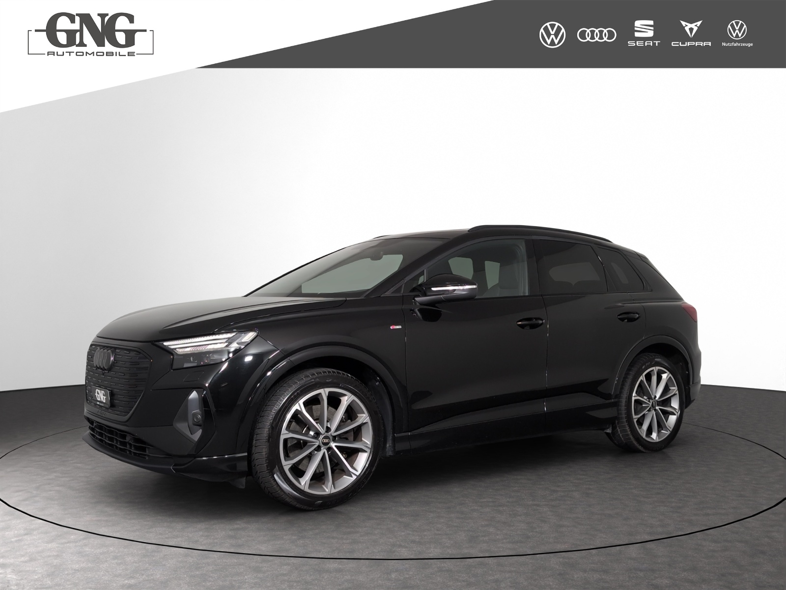 AUDI Q4 e-tron 50 quattro