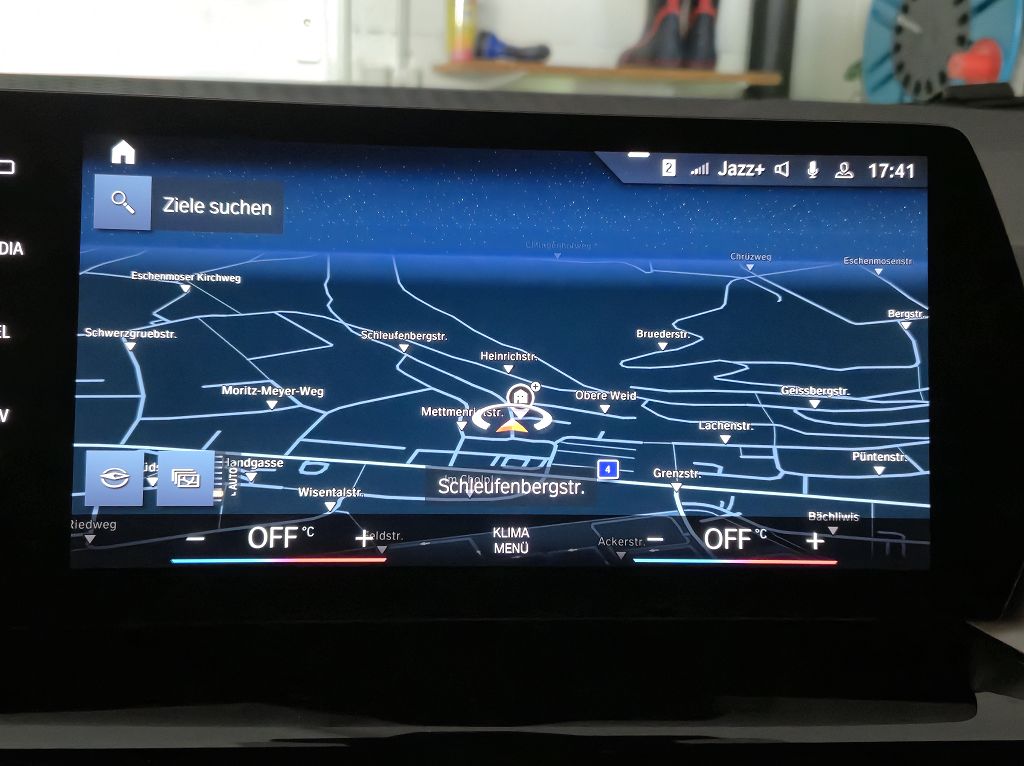 BMW 223i xDrive paddles-image-8