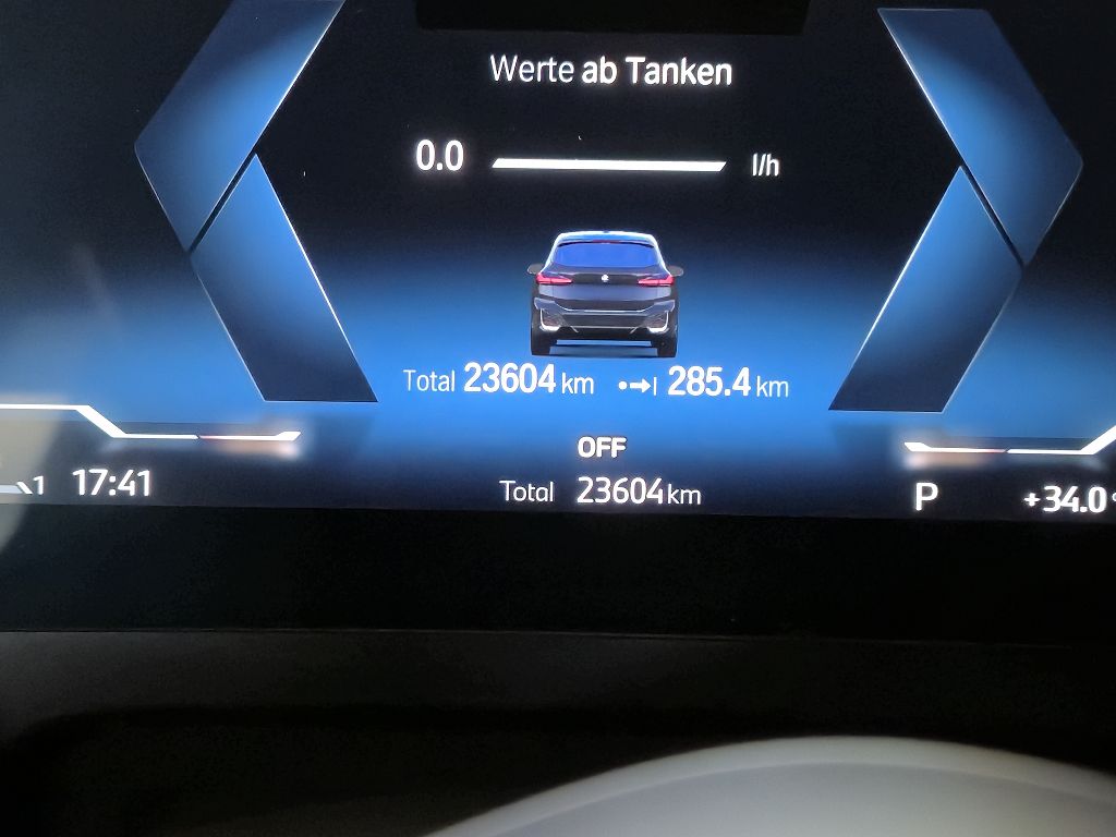 BMW 223i xDrive paddles-image-6