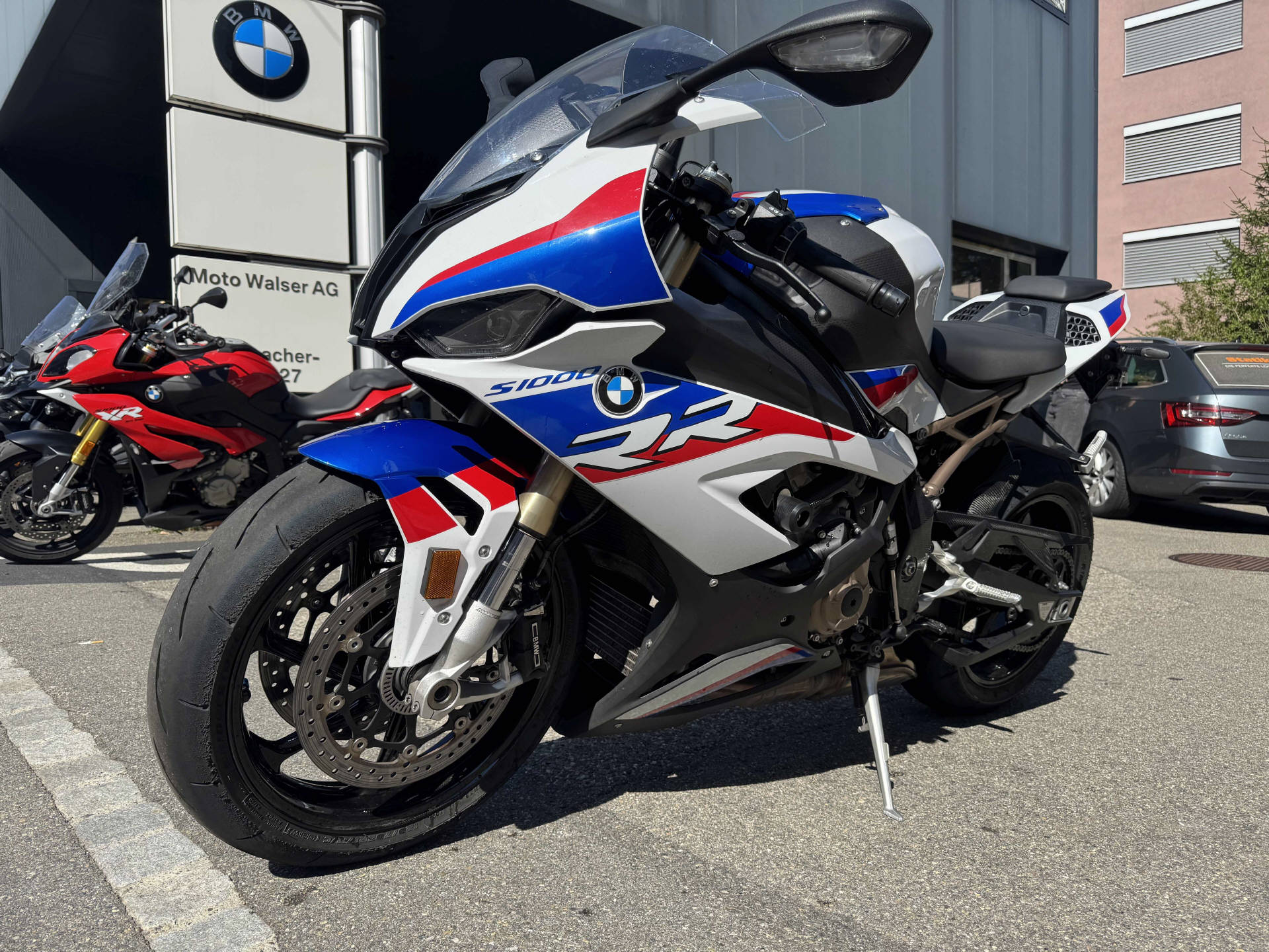 BMW S 1000 RR-image-0