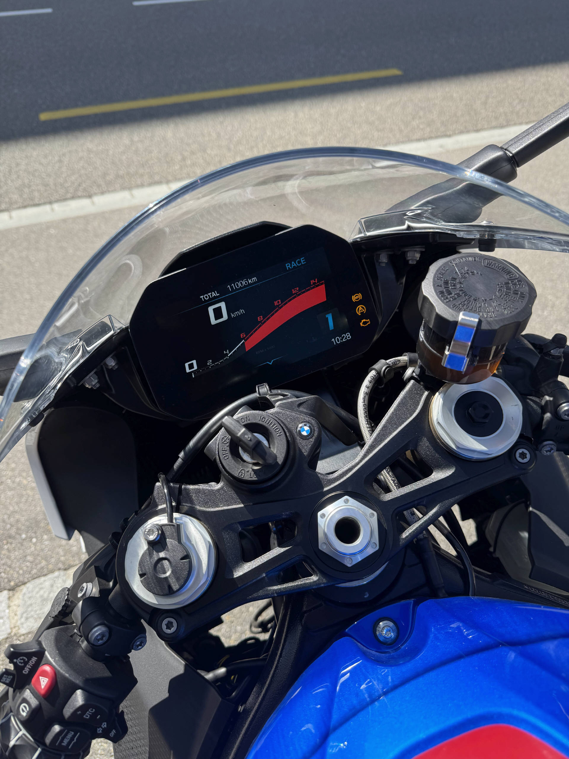 BMW S 1000 RR-image-7