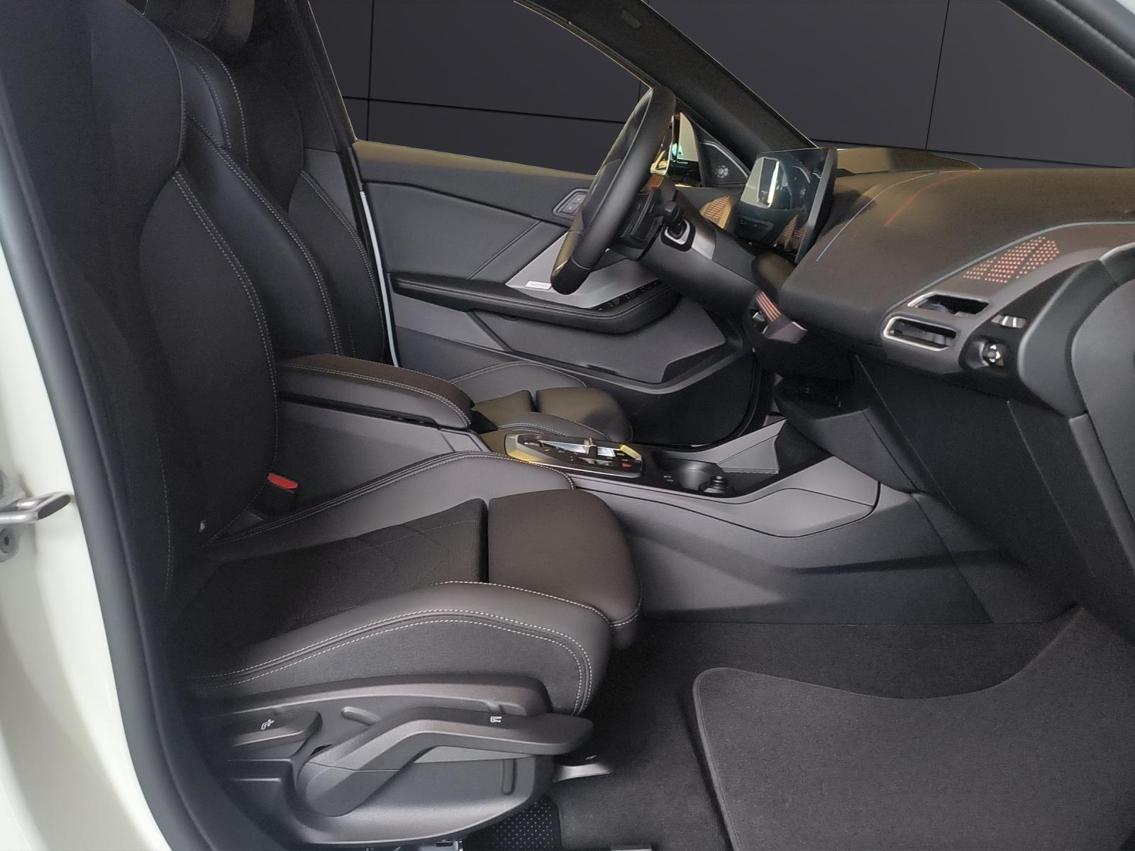 BMW 123 xDrive-image-14