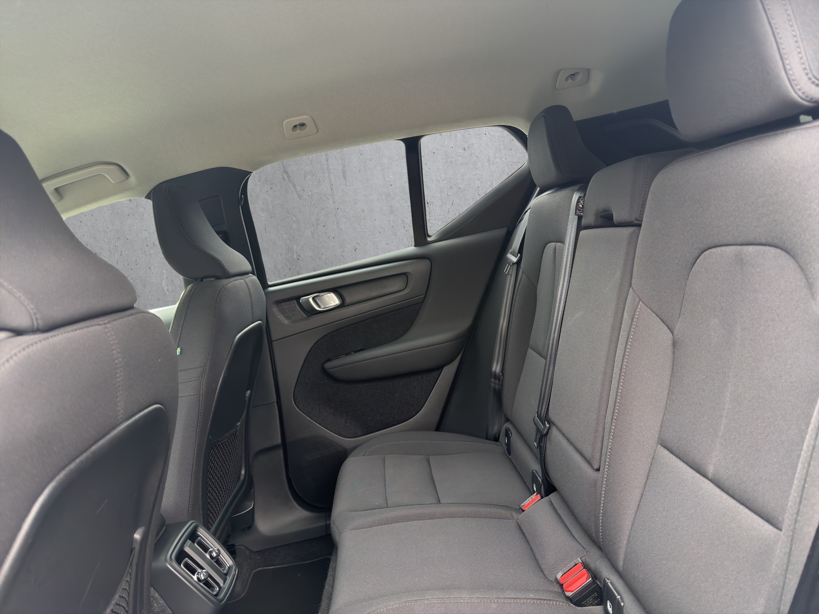 VOLVO XC40 1.5 T2 Momentum-image-15