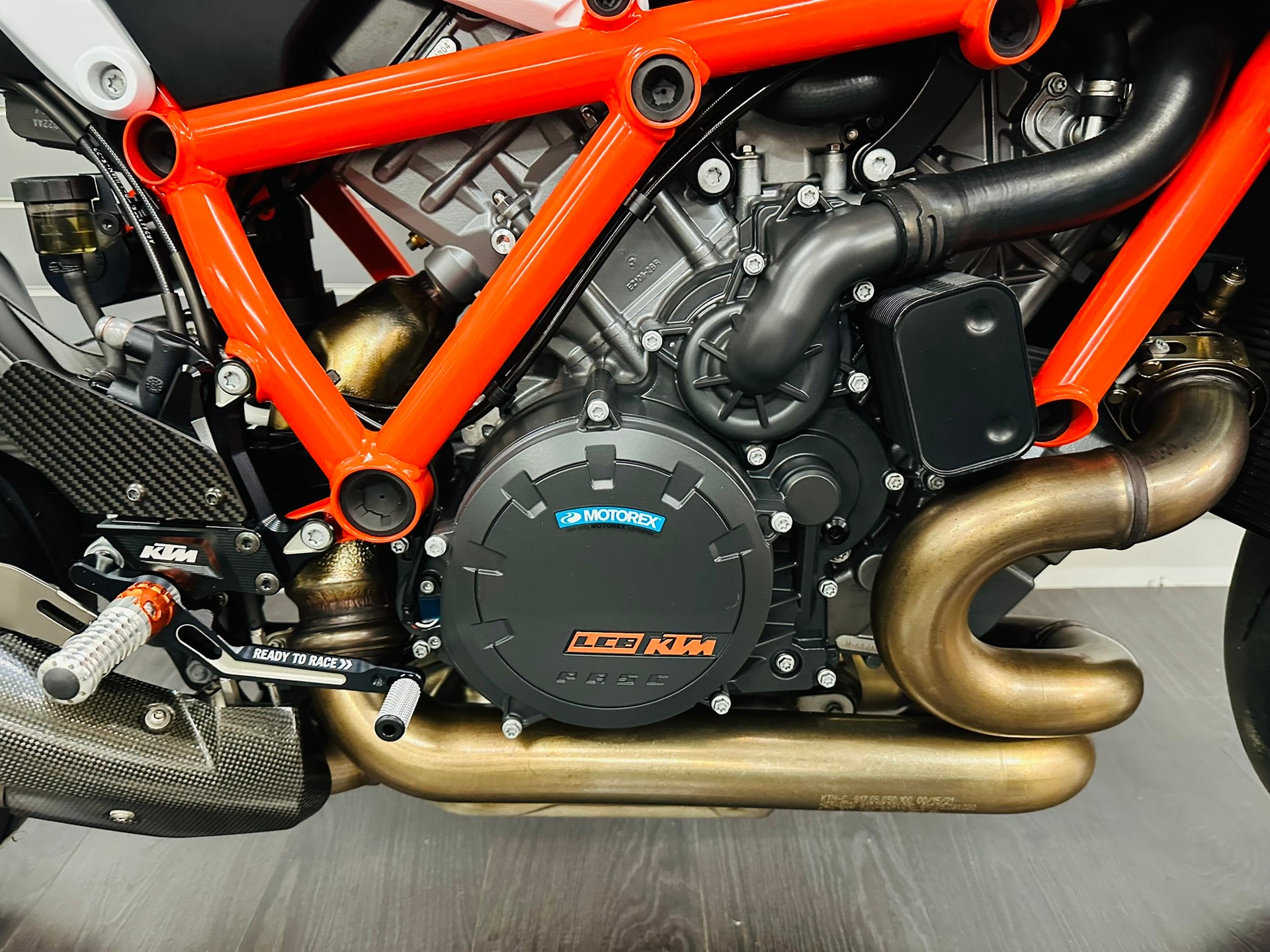 KTM 1290 Super Duke RR-image-4