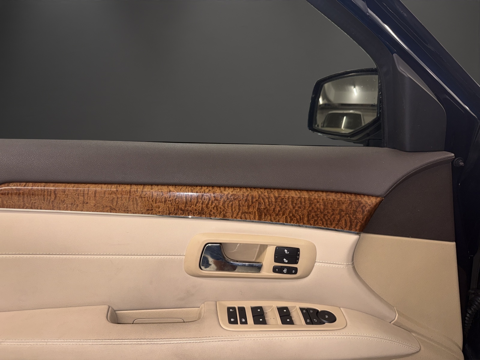 CADILLAC SRX 3.6 V6 Sport Luxury 4WD-image-12