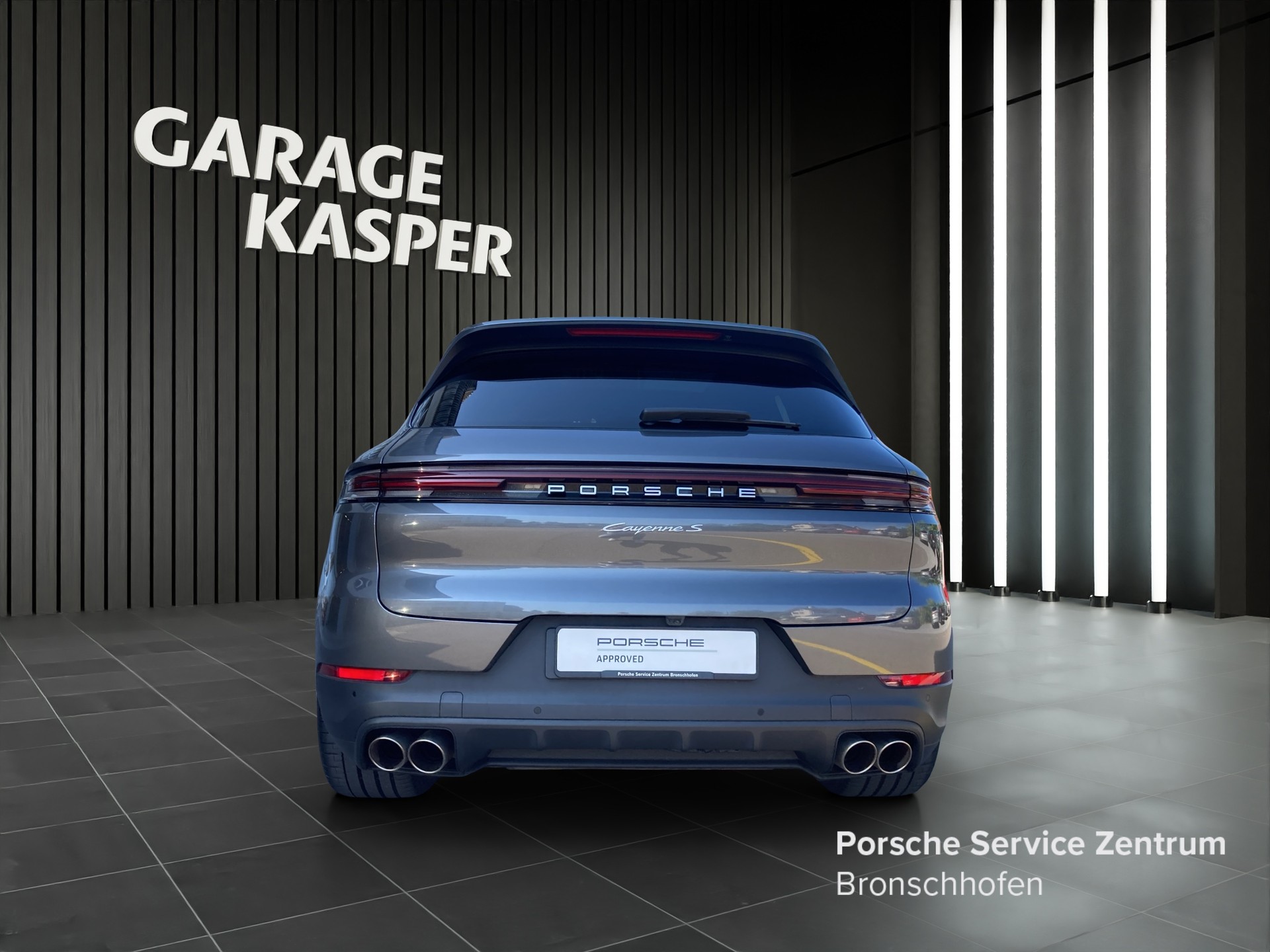 PORSCHE Cayenne S-showroom-element-3