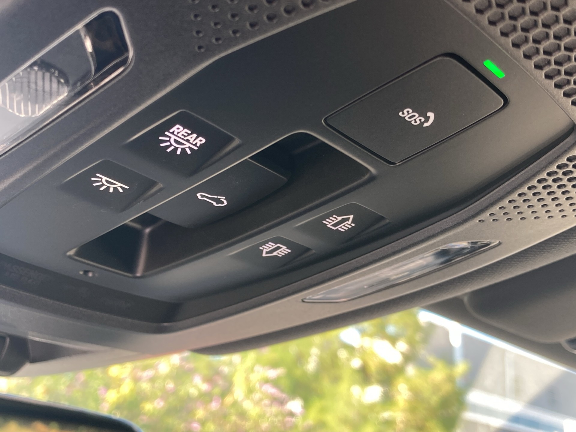 PORSCHE Cayenne S-image-21