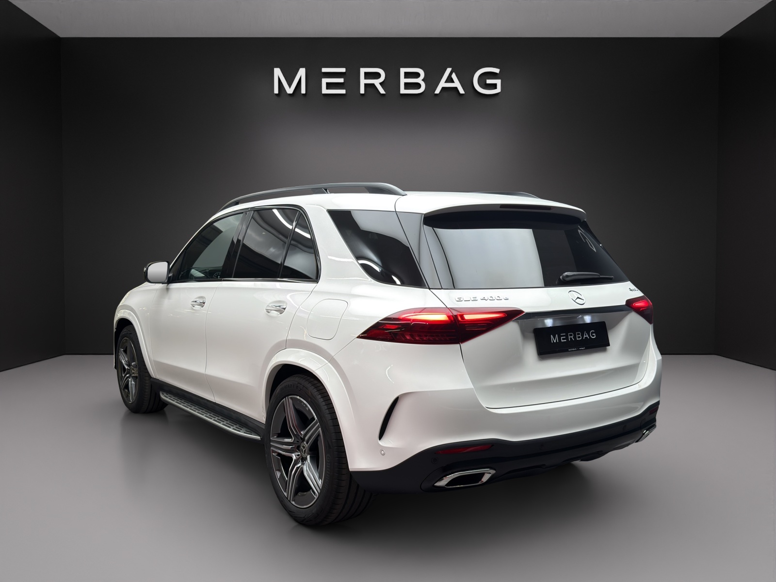 MERCEDES-BENZ GLE 400 e 4MATIC with EQ-Star Hybrid-image-3