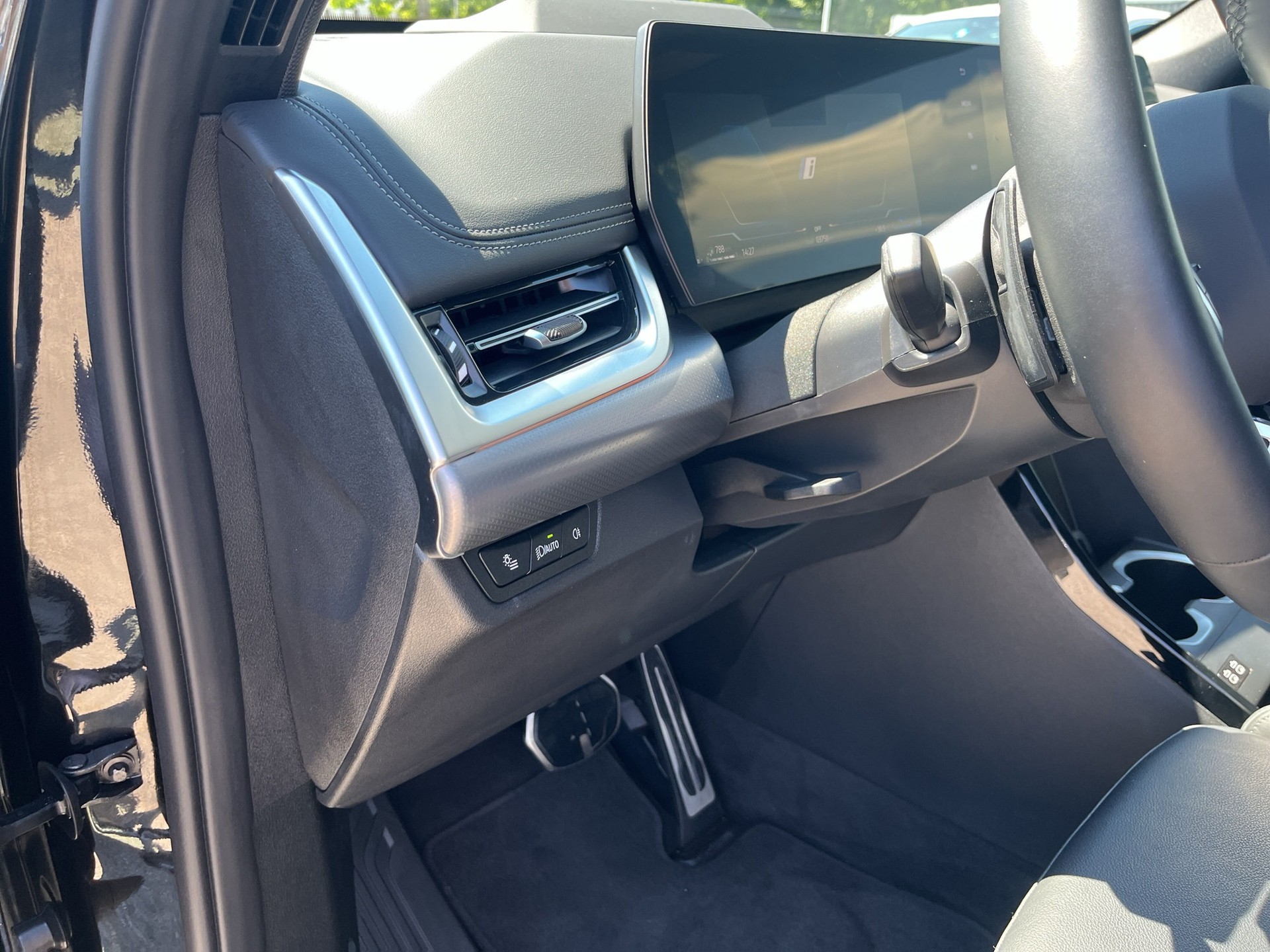 BMW X1 xDrive 30e M Sport Pro-image-19