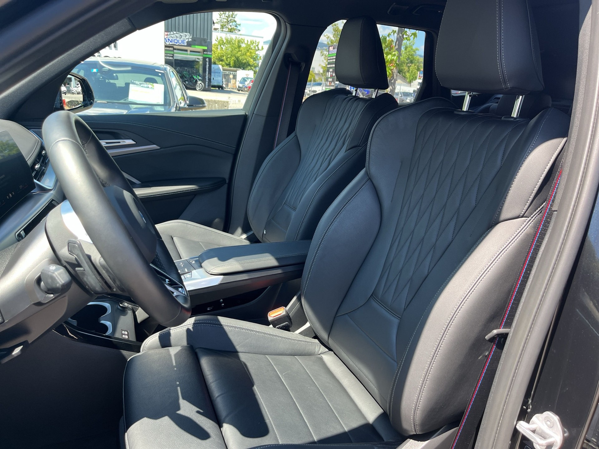 BMW X1 xDrive 30e M Sport Pro-image-9