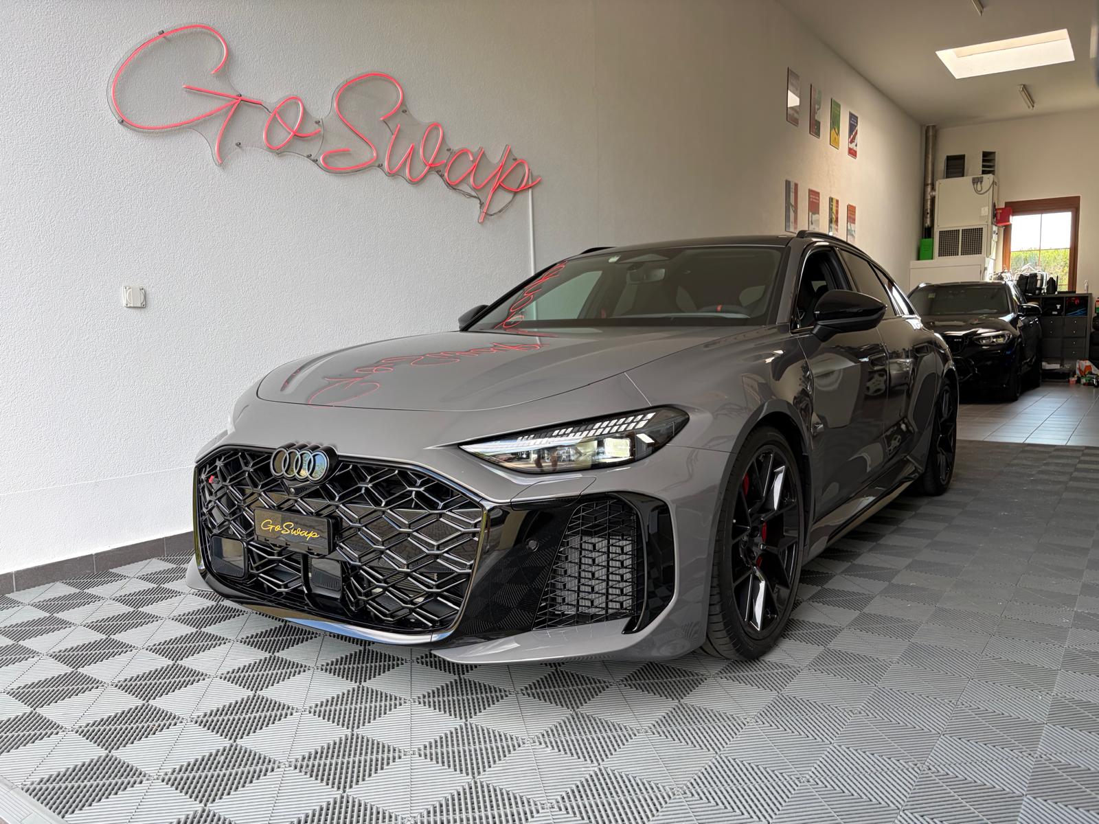 AUDI RS 5 Avant TFSI 470 kW Tiptronic quattro *Pack RS *Attelage*
