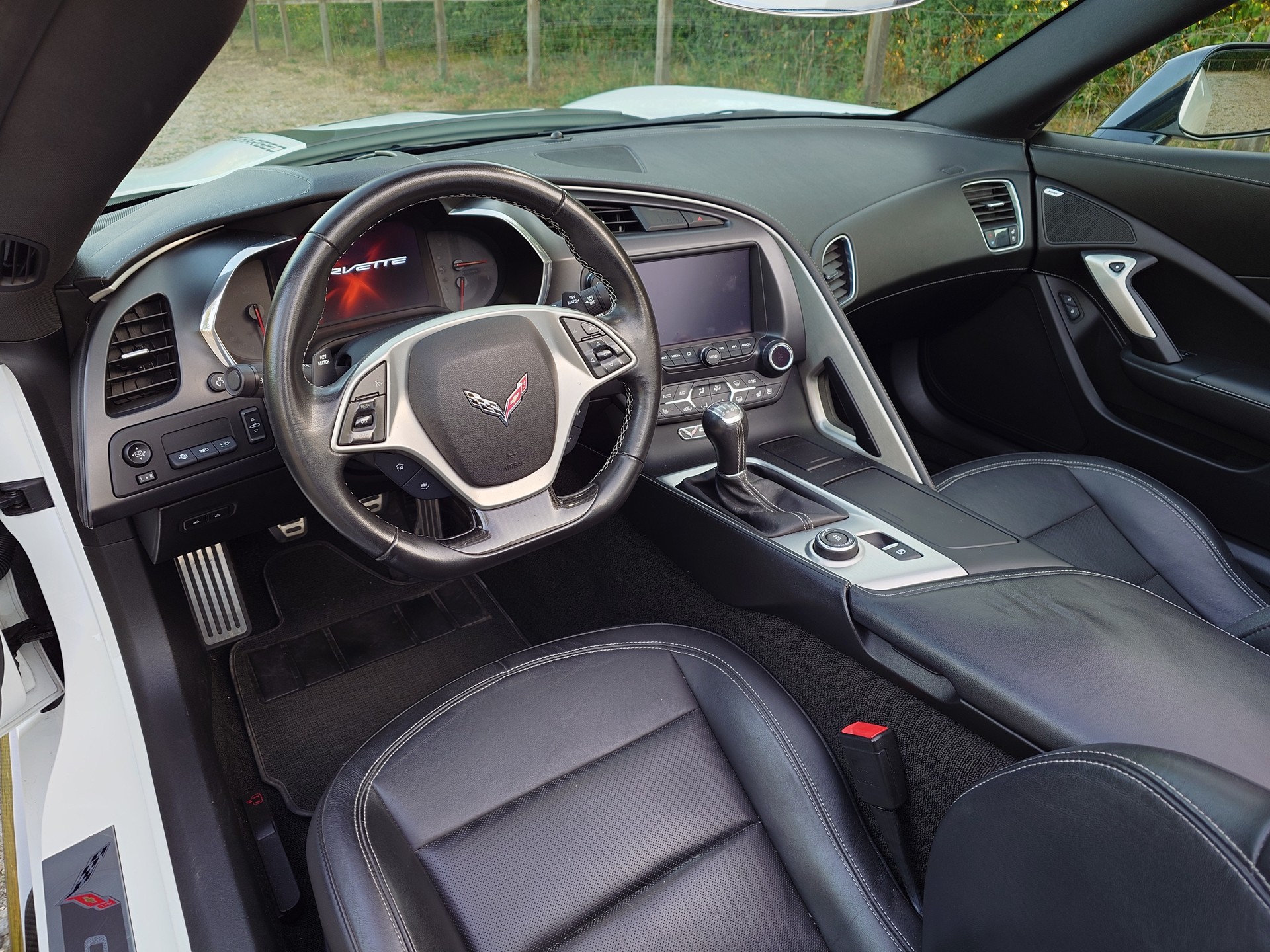 CHEVROLET Corvette Convertible Stingray-image-9