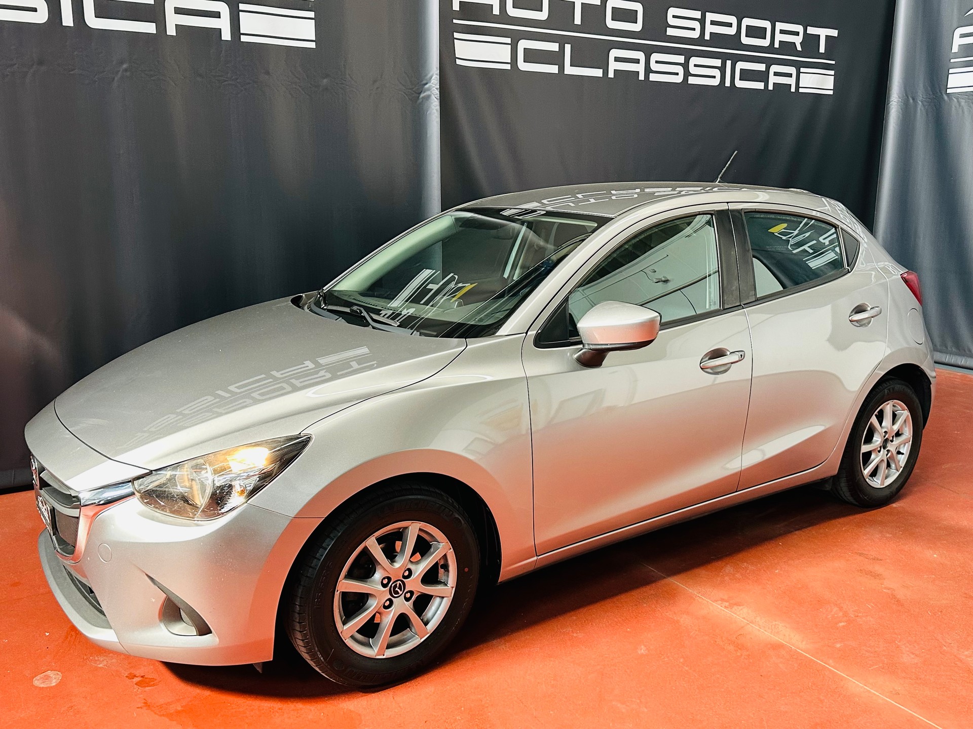MAZDA 2 1.5i 16V Skyactiv-G Ambition-image-3