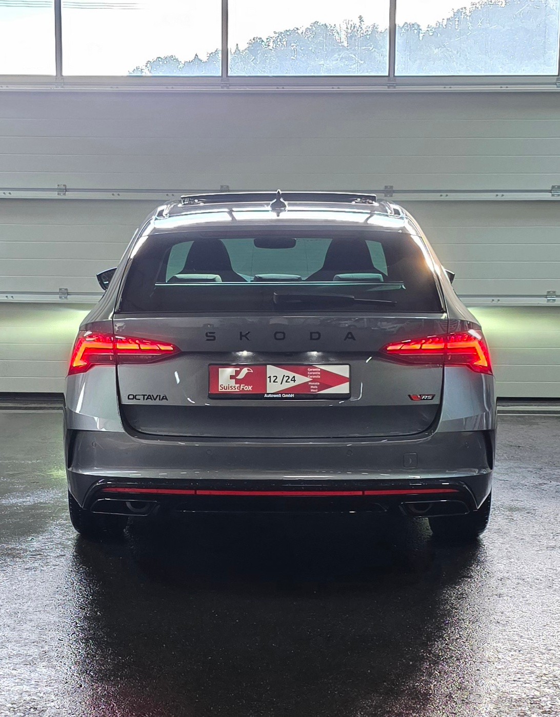 SKODA Octavia Combi 2.0 TSI DSG RS-showroom-element-3