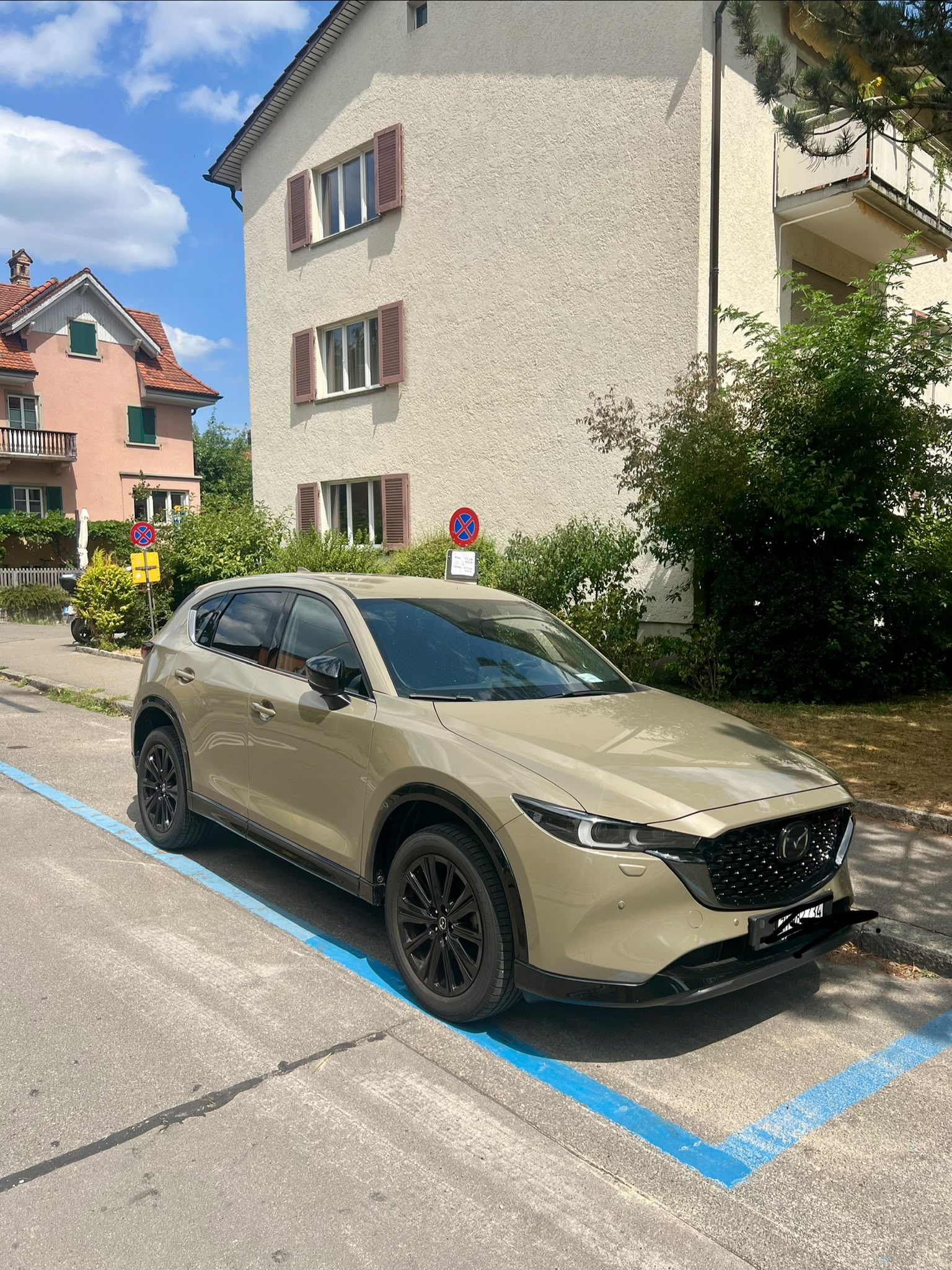 MAZDA 2.0 Centre-Line-image-1