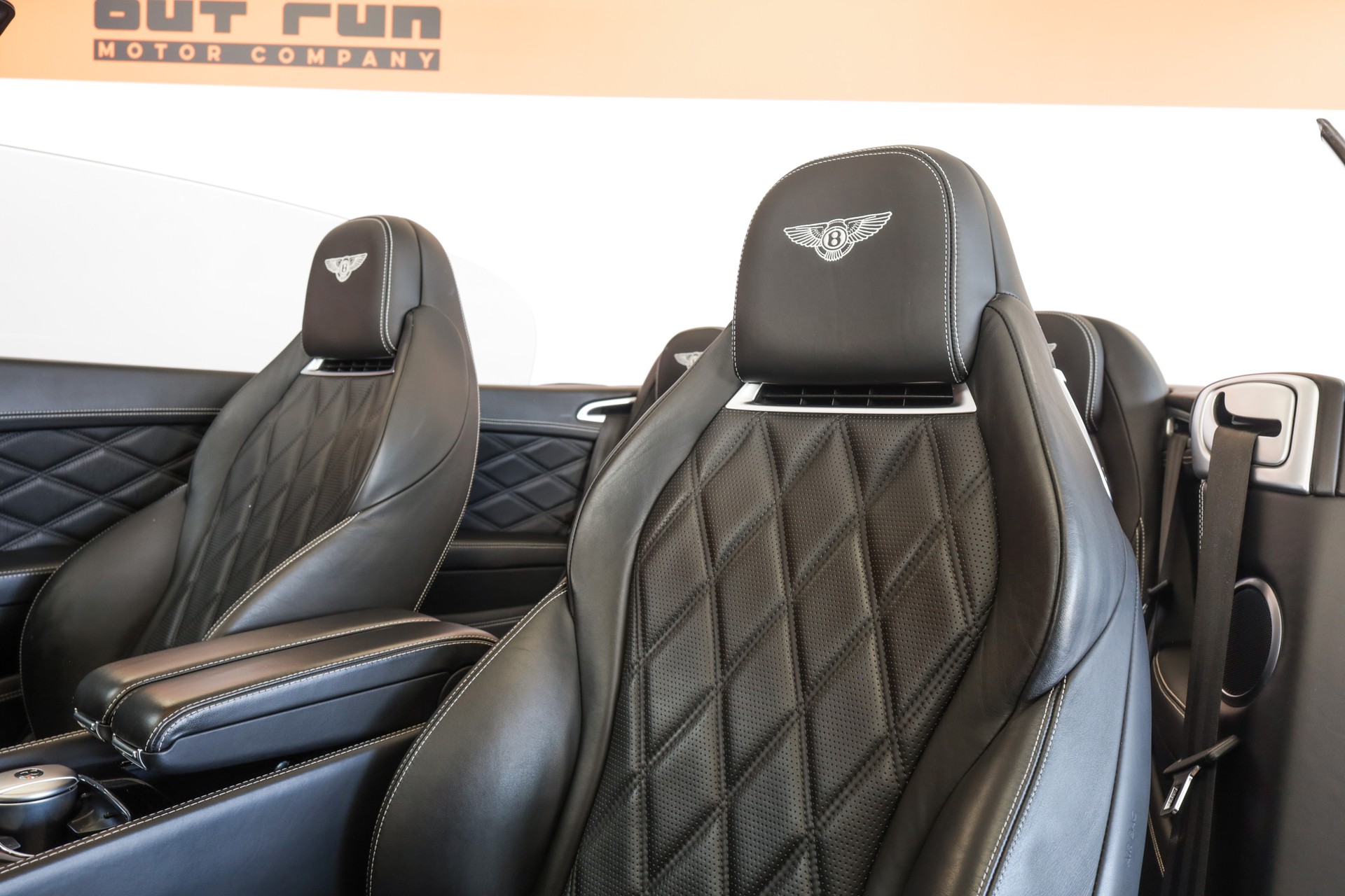BENTLEY Continental GTC 4.0 V8 * ACC *-image-17
