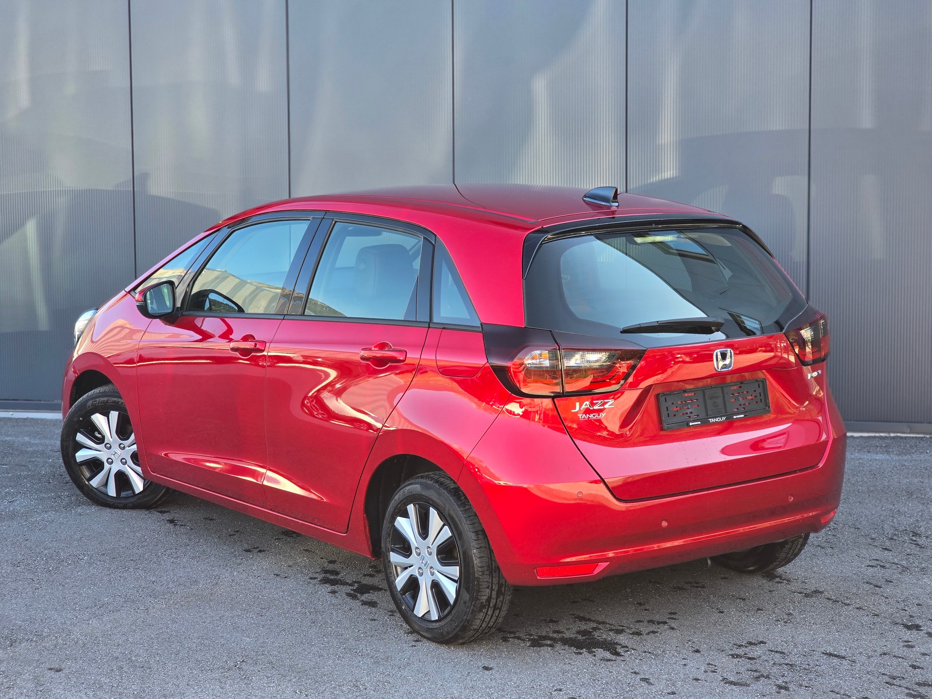 HONDA Jazz 1.5i-MMD Elegance-image-1