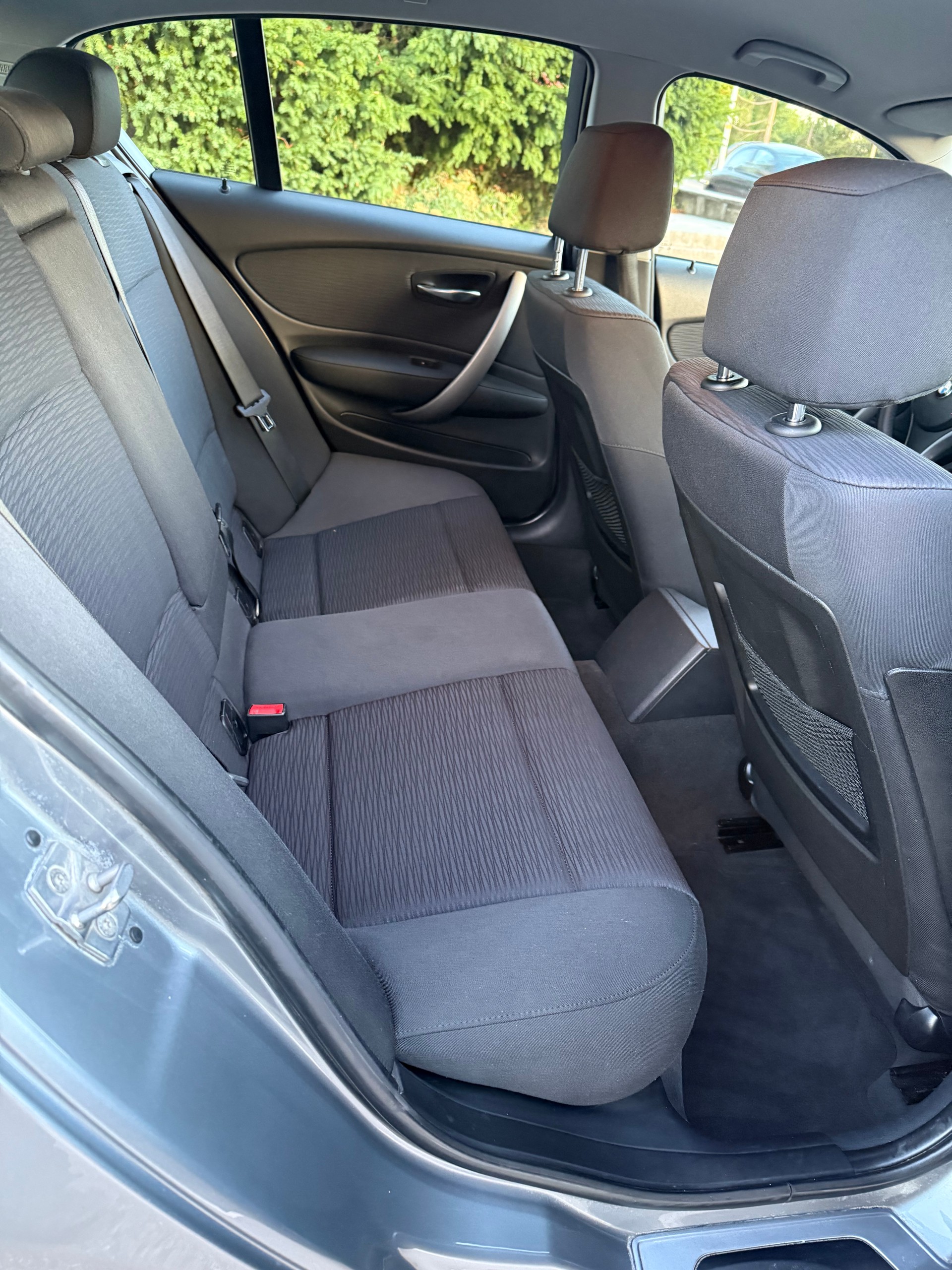 BMW 118d-image-9