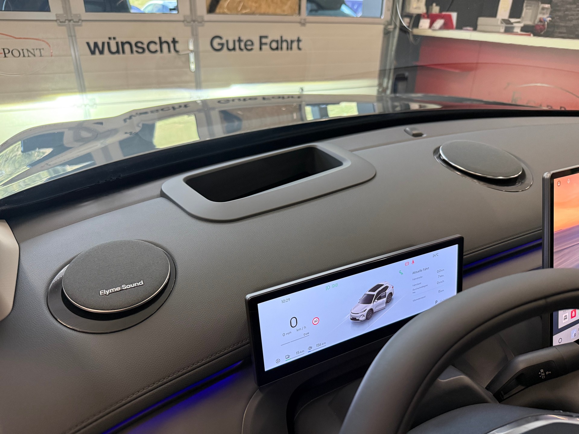 GEELY Starray EM-i MAX + PHEV-image-28