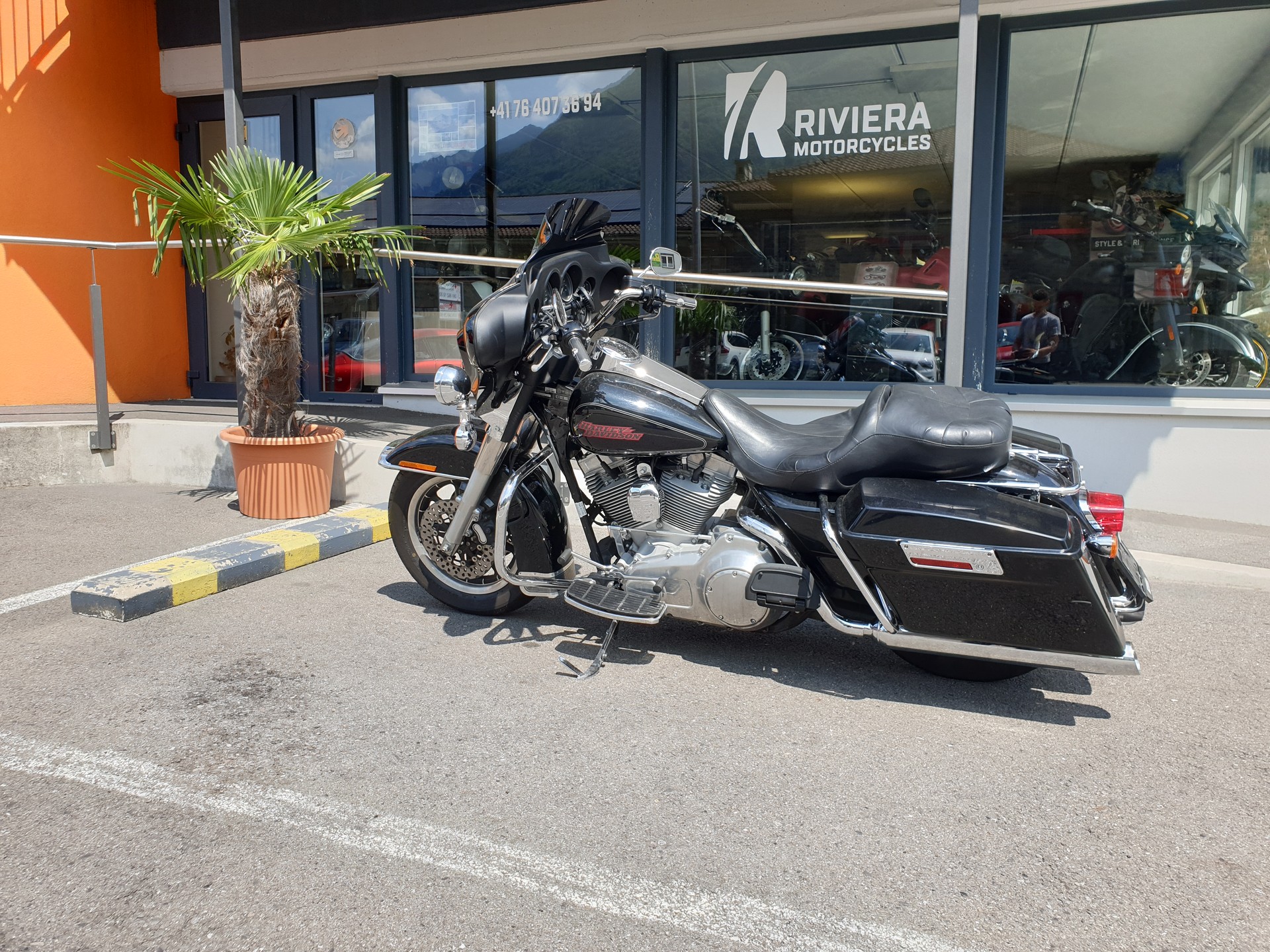 HARLEY-DAVIDSON FLHXI Street Glide
