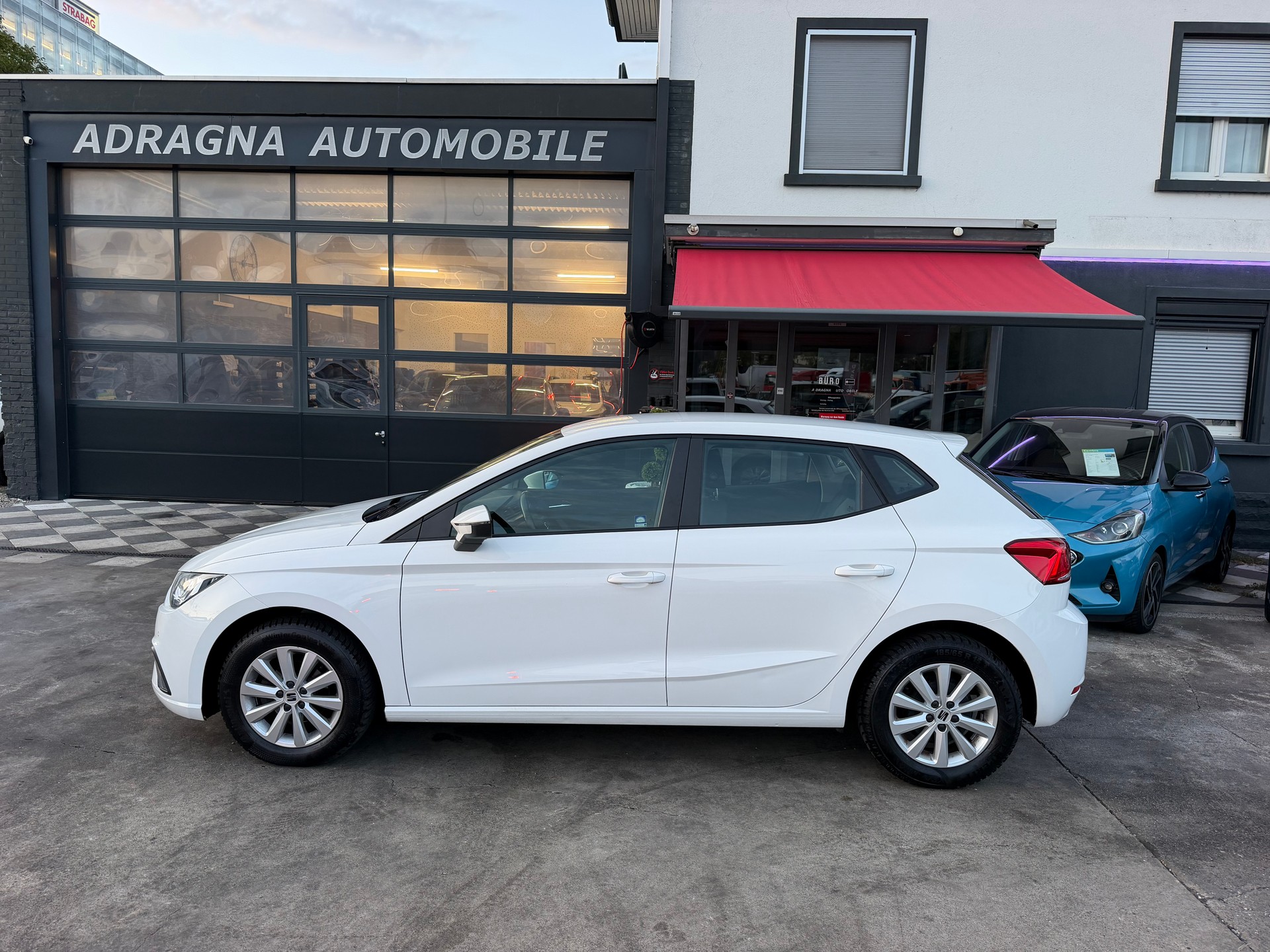 SEAT Ibiza 1.0 EcoTSI Style-showroom-element-3