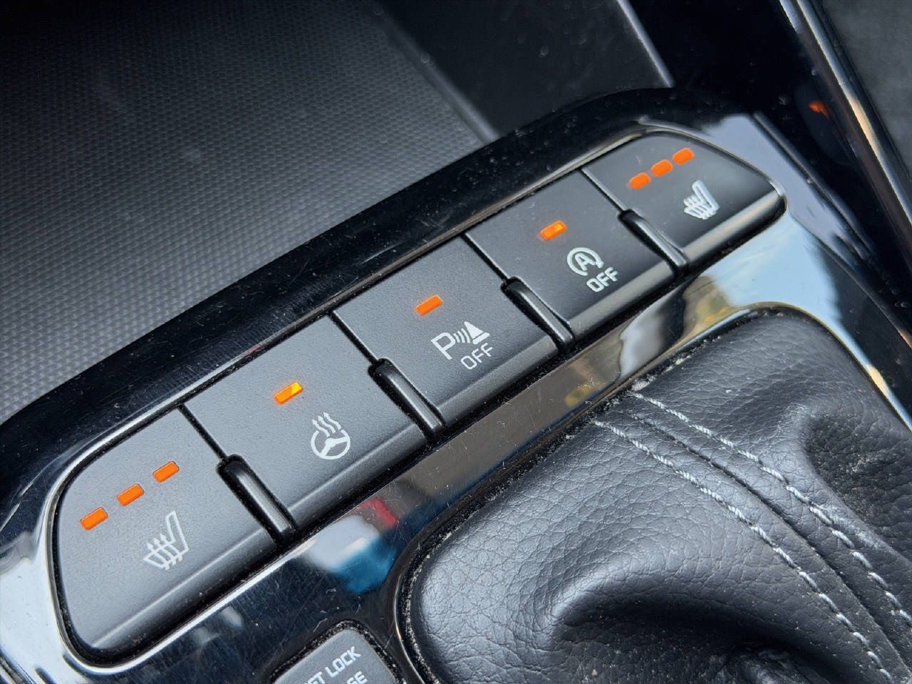 KIA Stonic 1.0 T-GDi-image-6