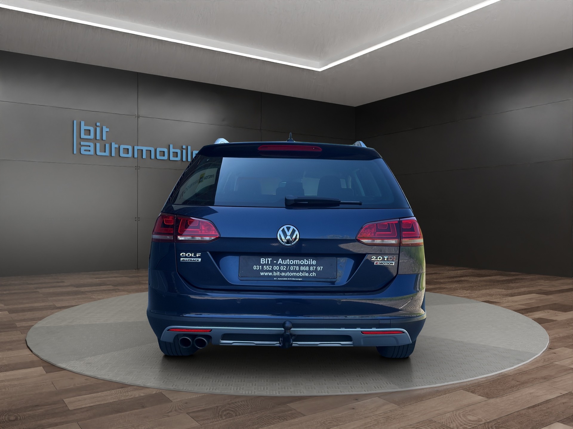 VW Golf 2.0 TDI Alltrack 4Motion-image-2