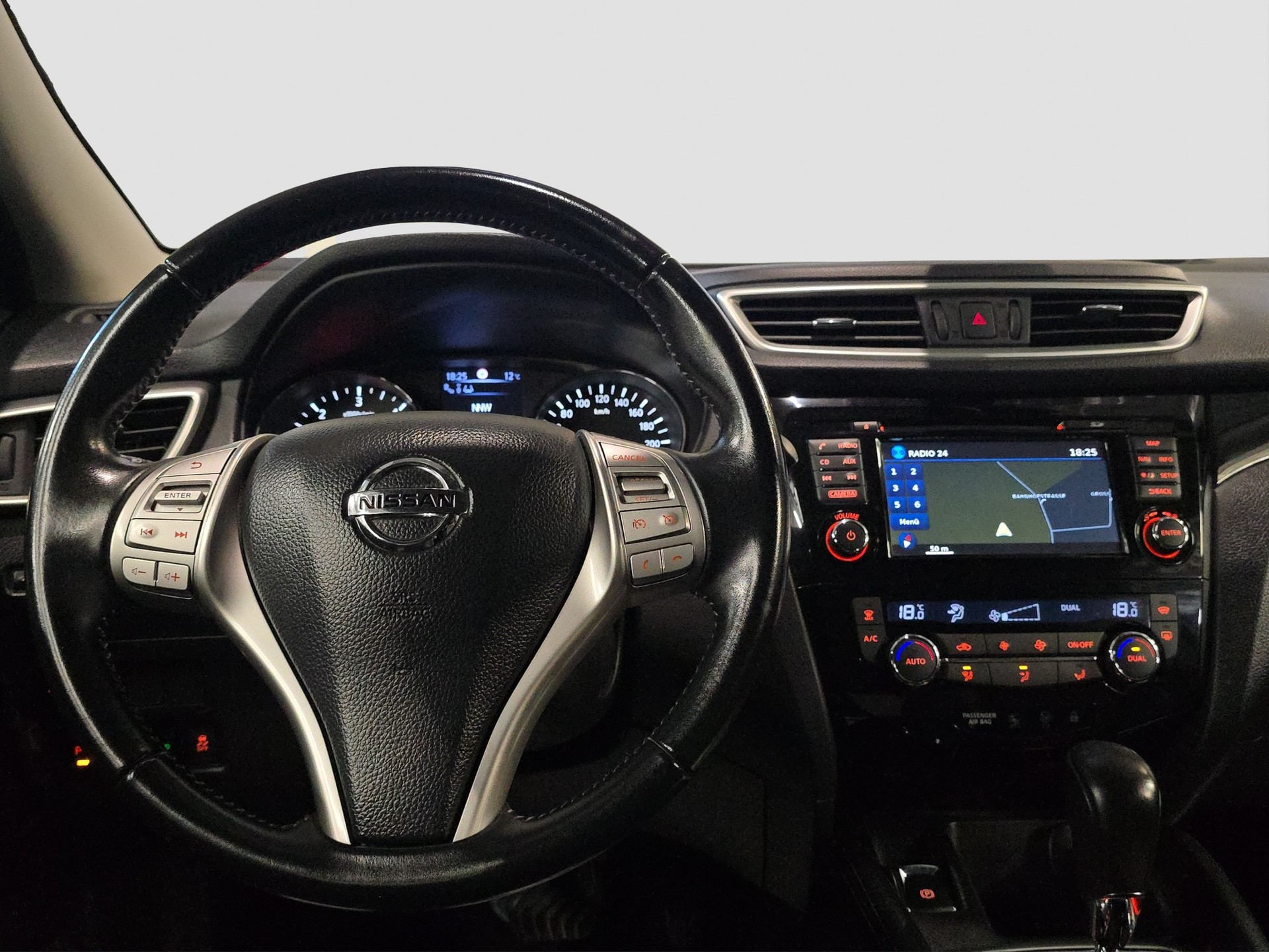 NISSAN Qashqai 1.6 dCi acenta Xtronic CVT-image-11