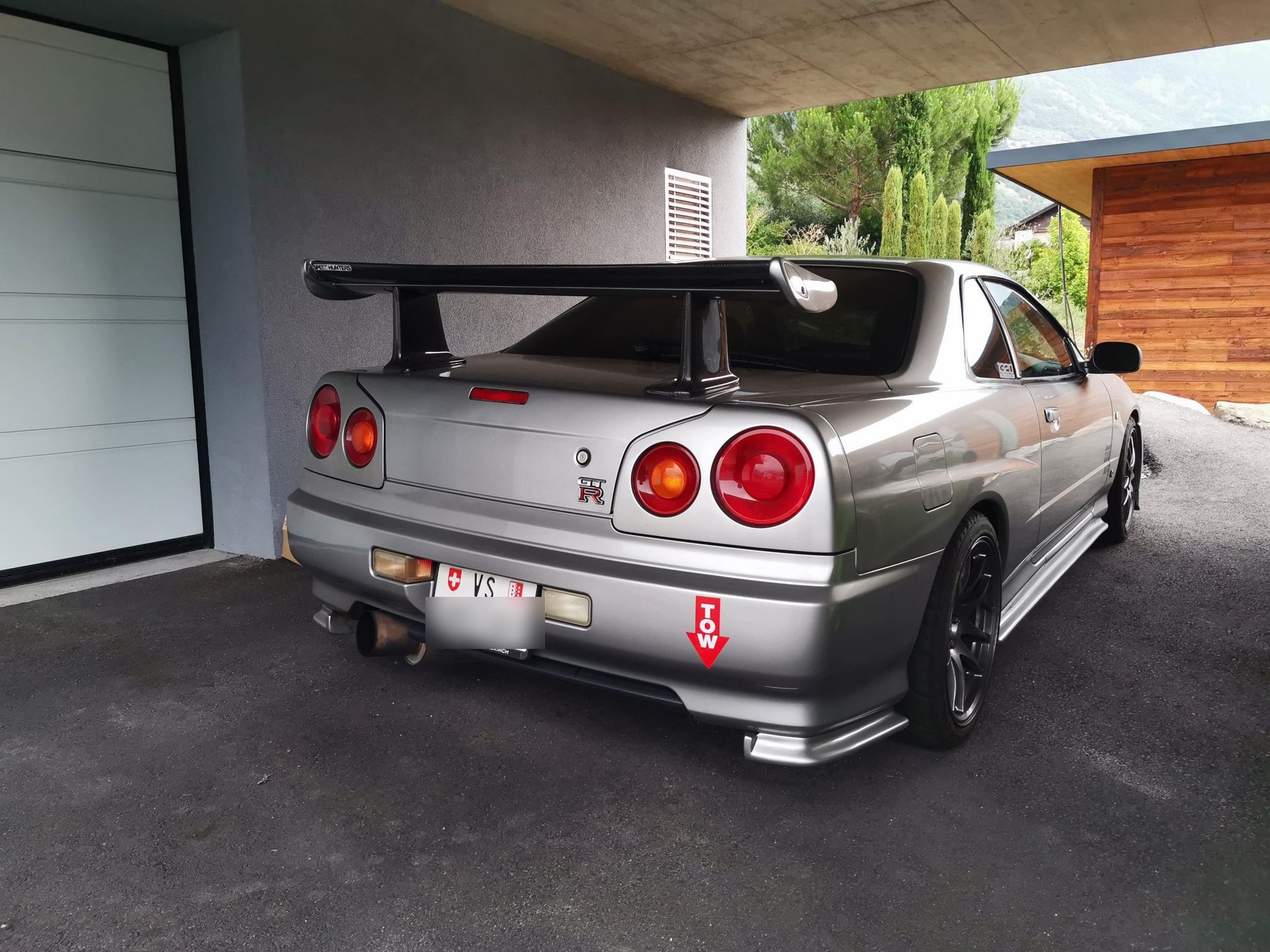 NISSAN Skyline R34-image-1
