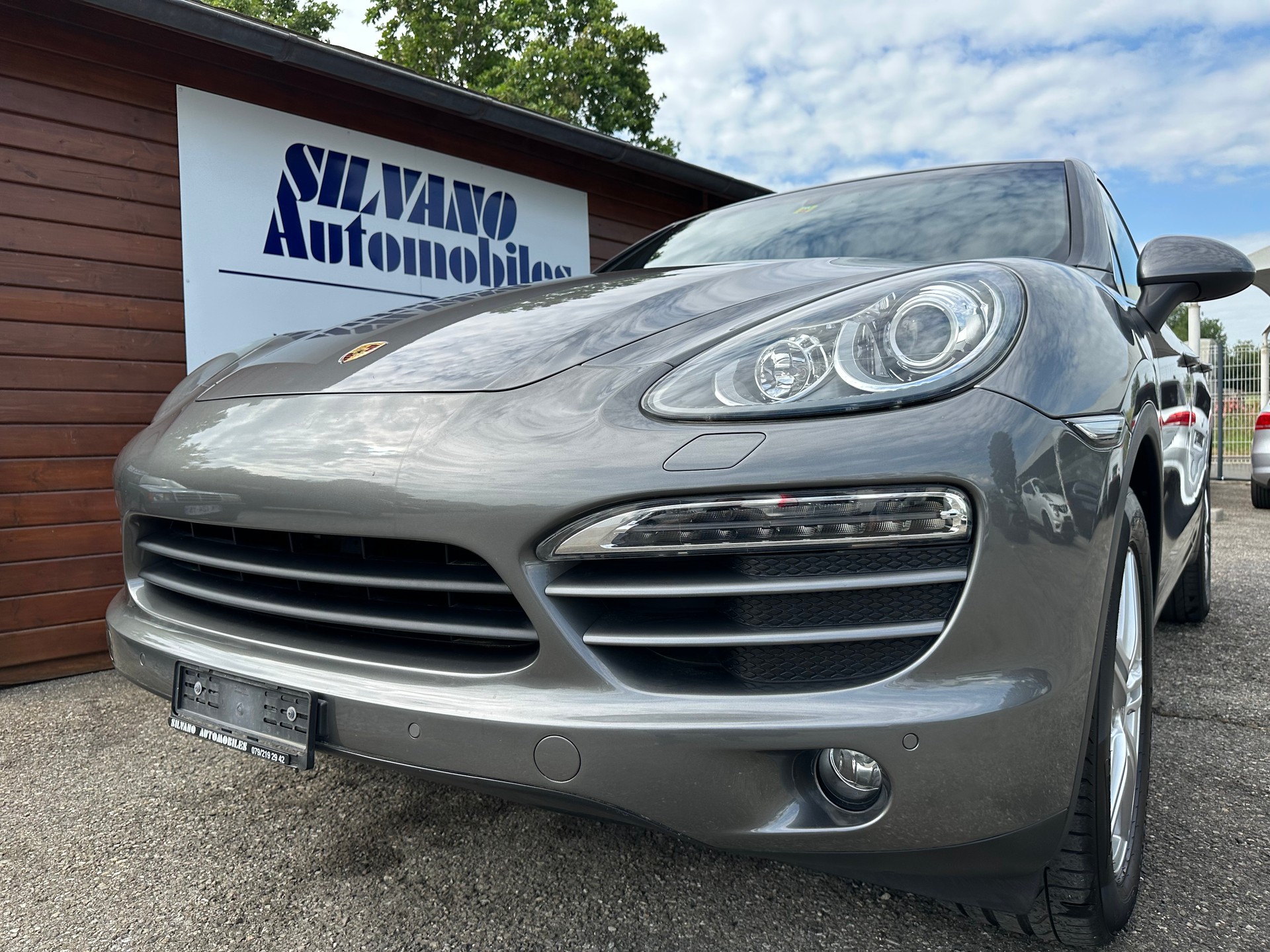 PORSCHE Cayenne Tiptronic-image-16