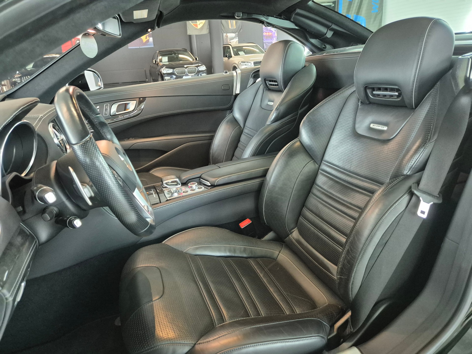 MERCEDES-BENZ SL 63 AMG Speedshift-image-15