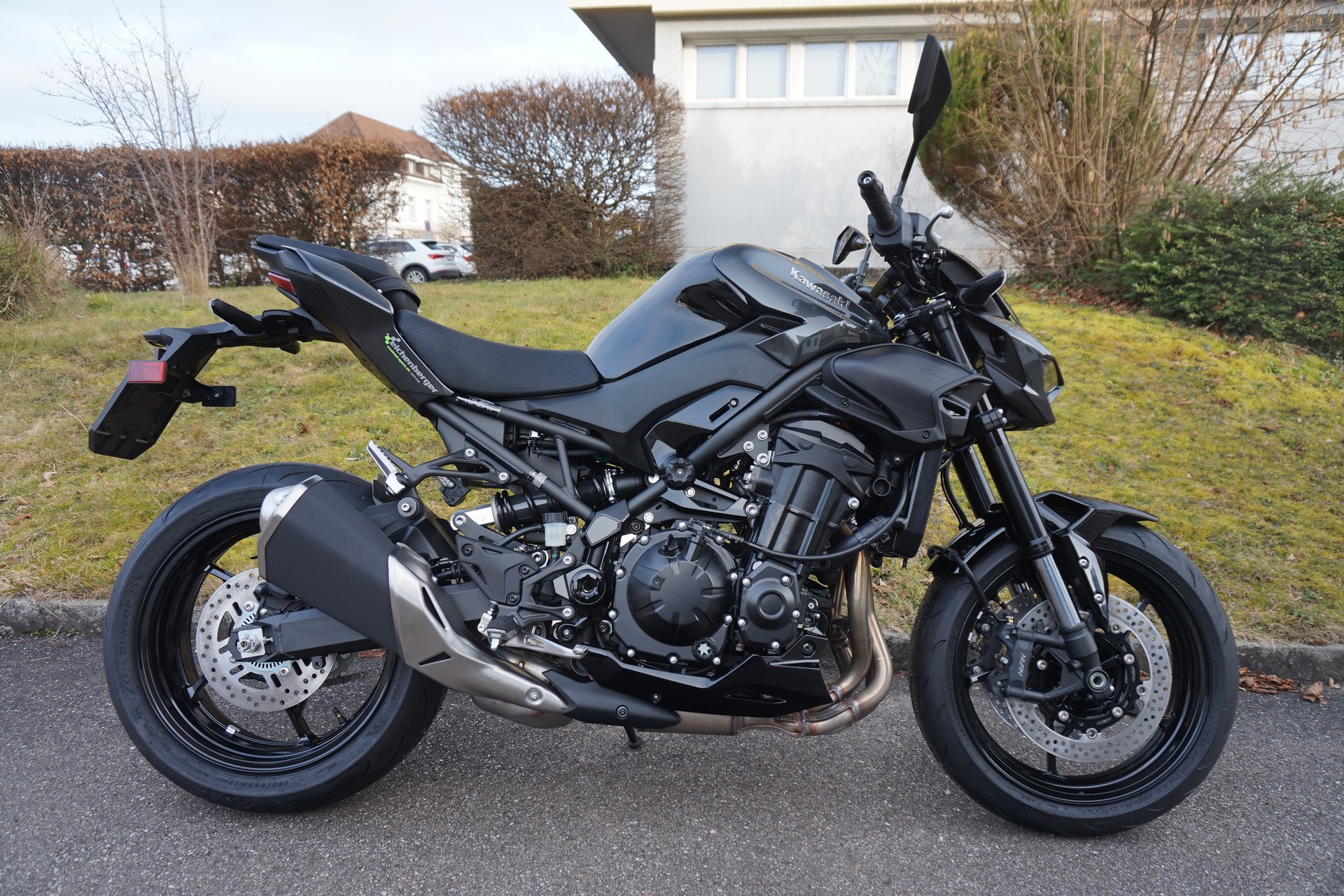 KAWASAKI Z 900 ABS MY26-showroom-element-2