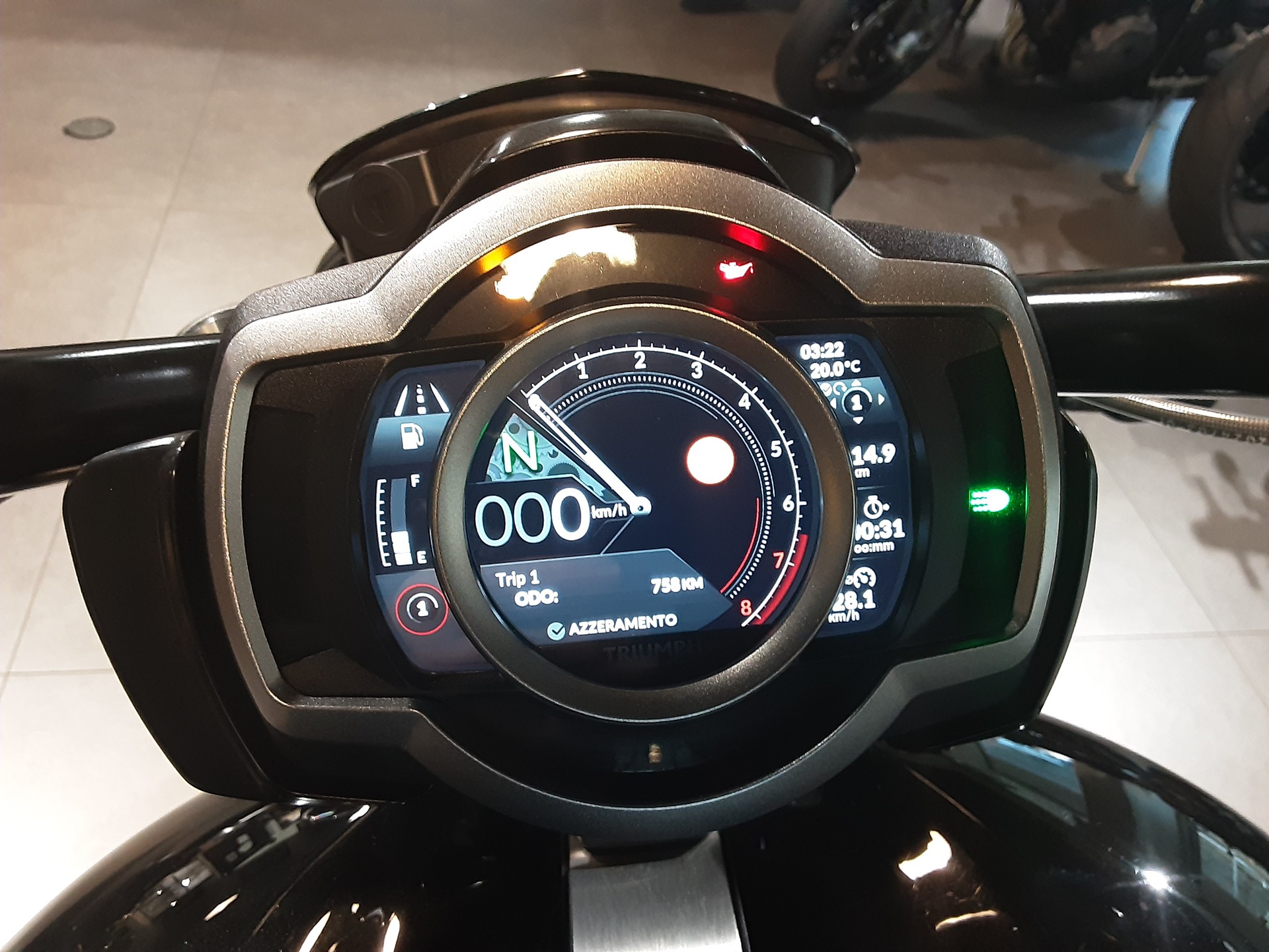TRIUMPH Rocket 3 R Storm-image-6