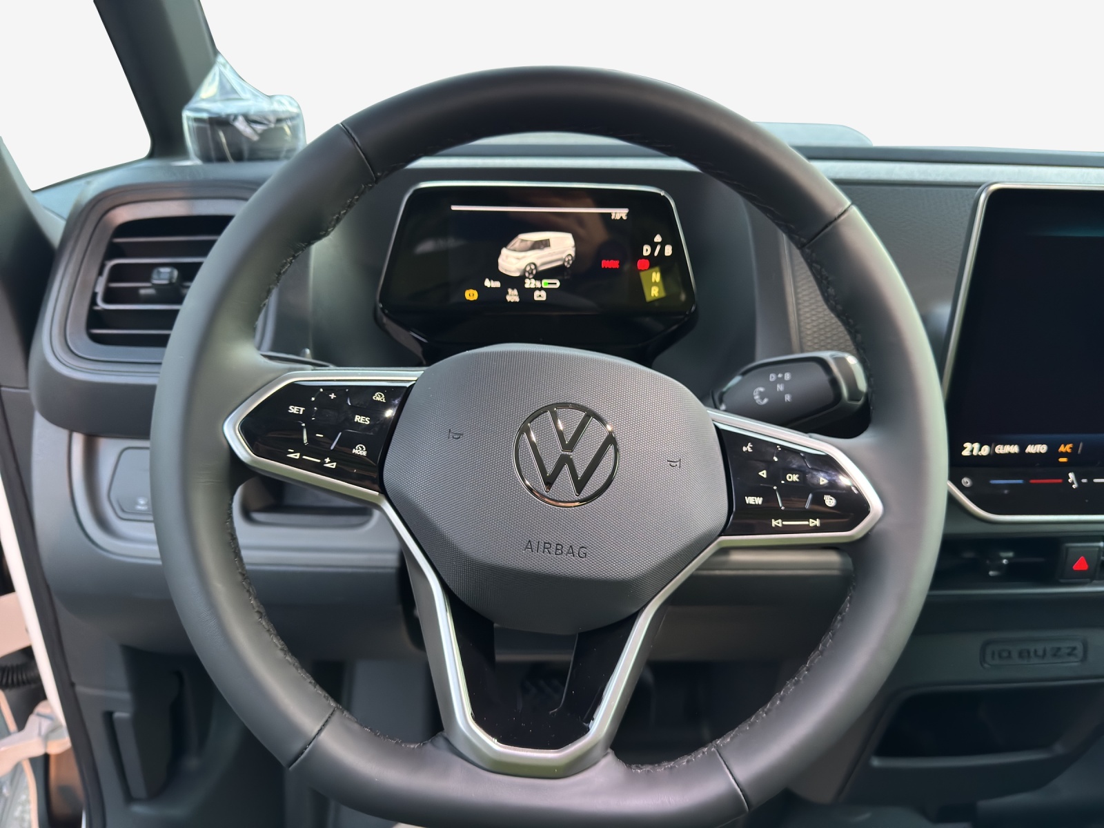 VW ID. Buzz Cargo Pro 4Motion-image-9