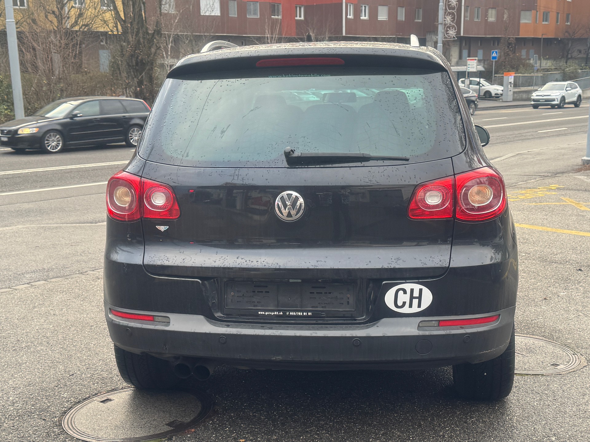 VW Tiguan 2.0 TSI Sport&Style-image-3