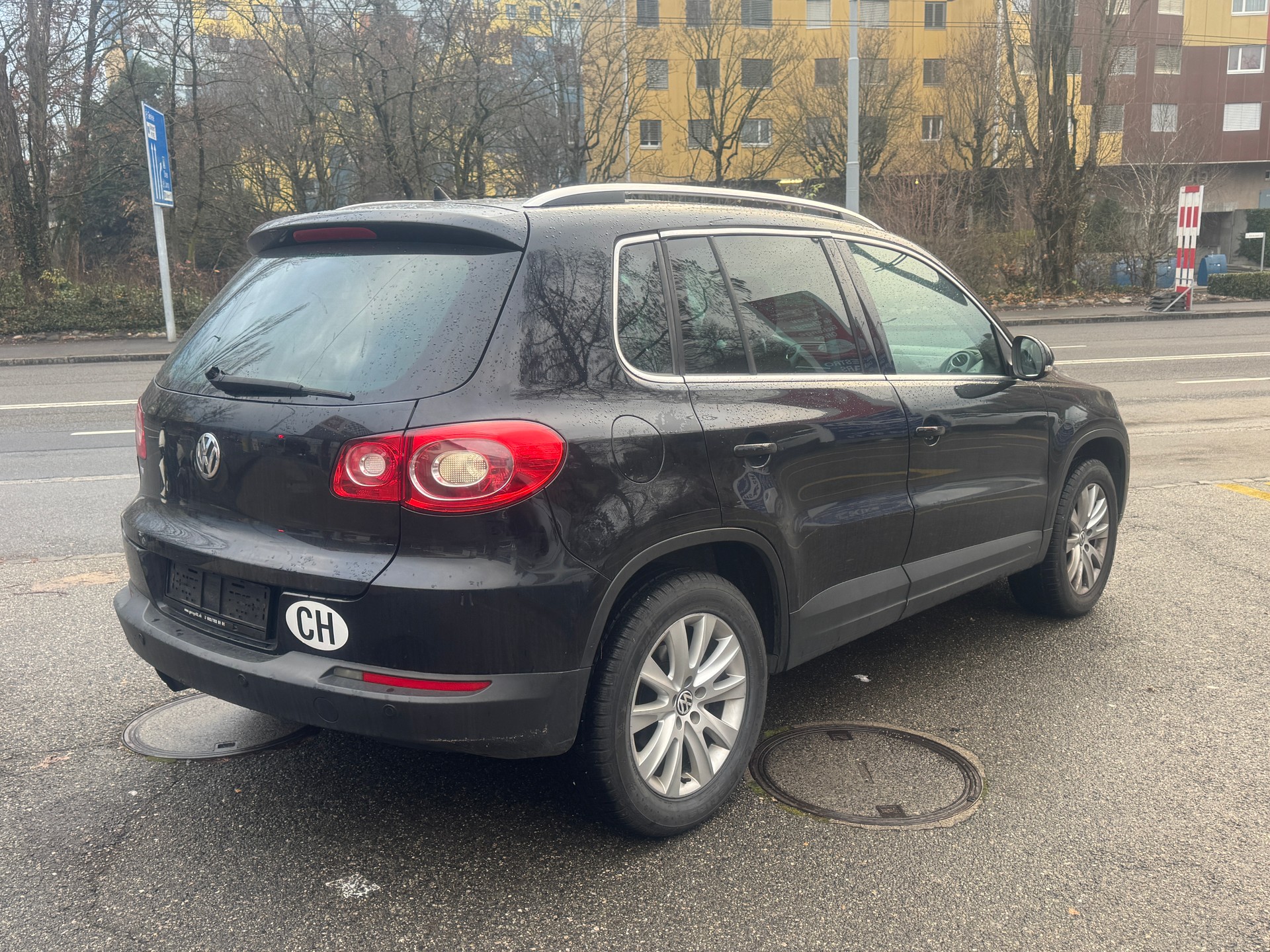 VW Tiguan 2.0 TSI Sport&Style-image-5