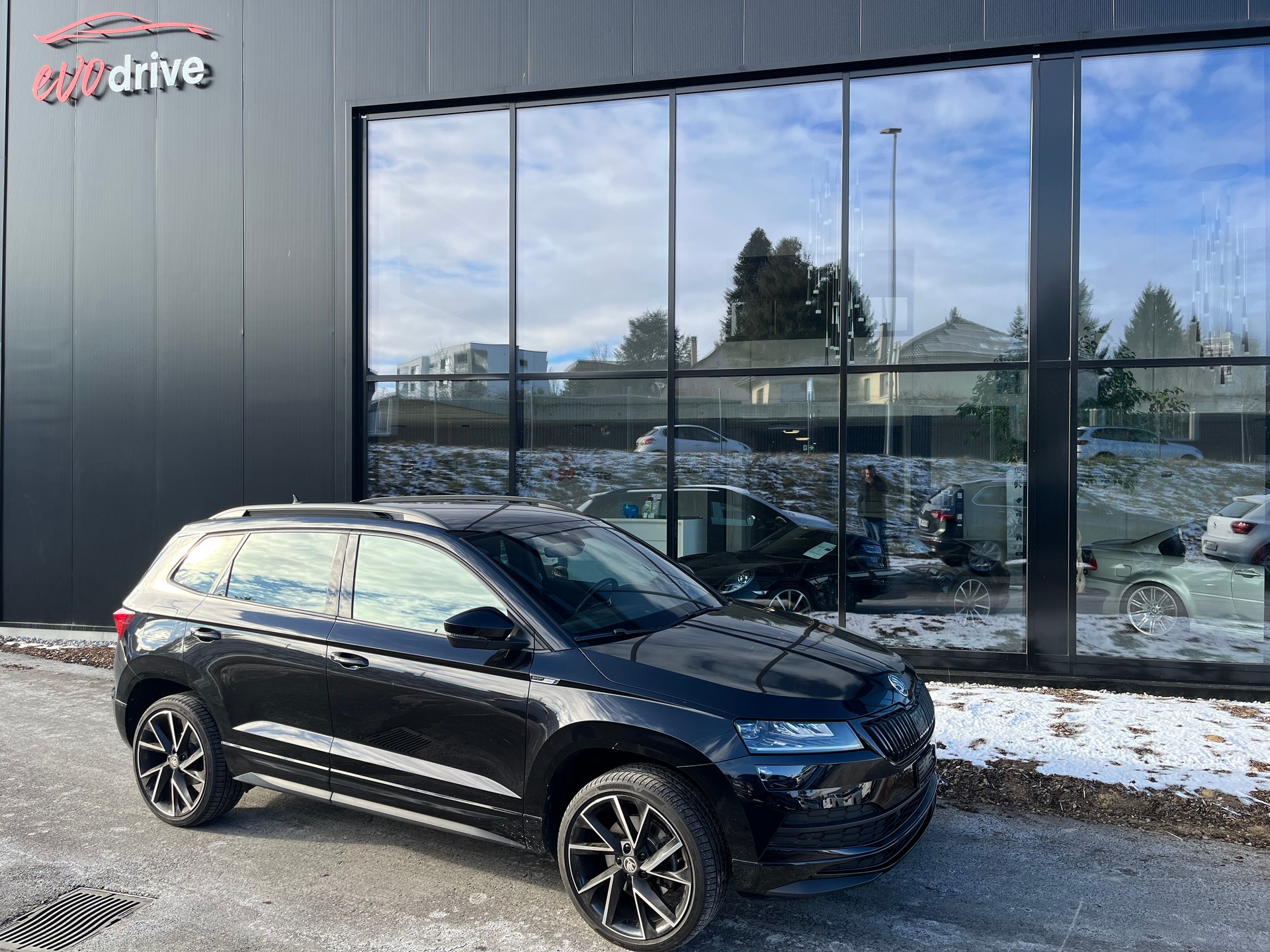 SKODA Karoq 2.0 TSI SportLine 4x4 DSG